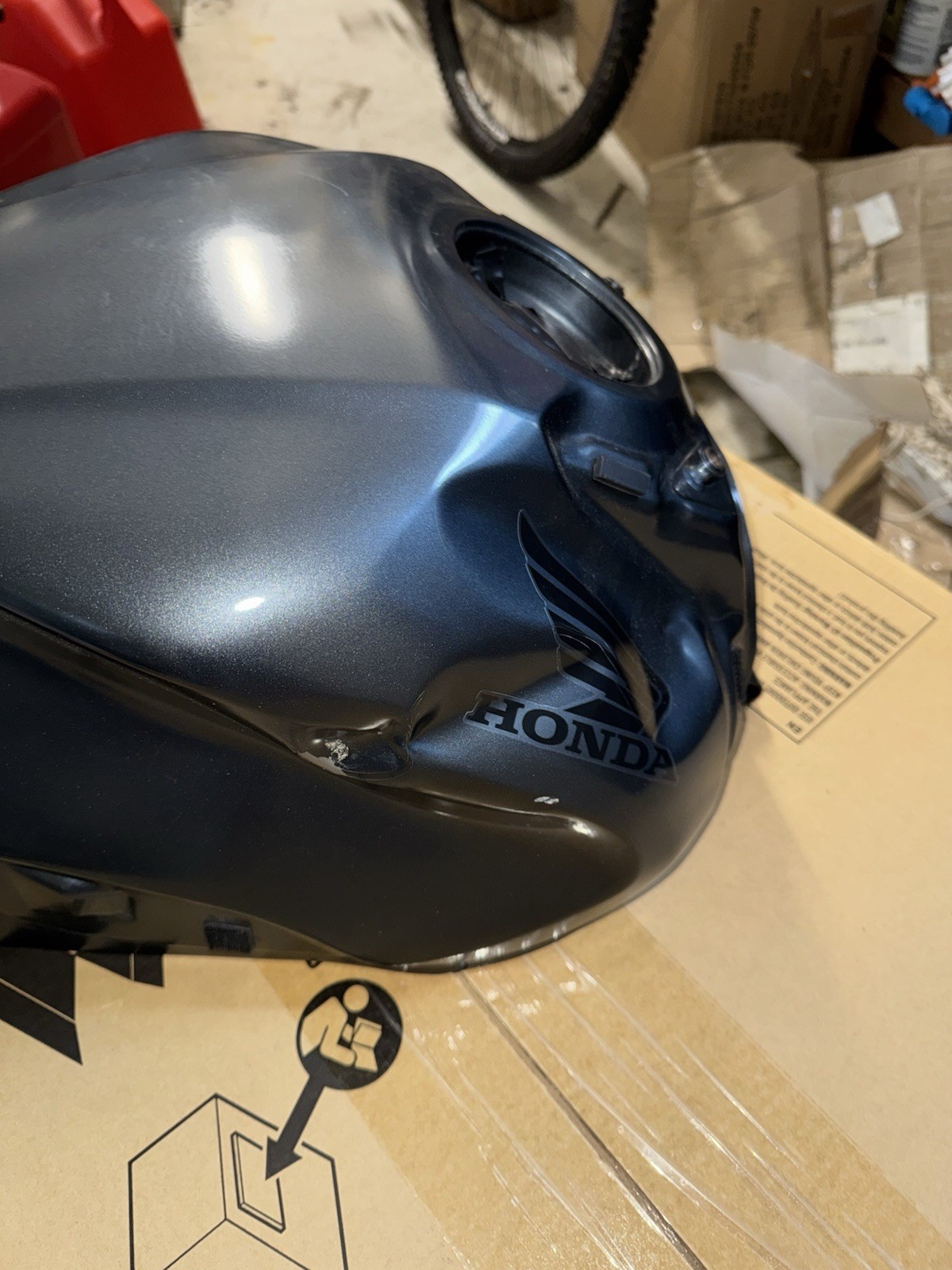 2019-2025 Honda CB650R Fuel Tank – Black/gray