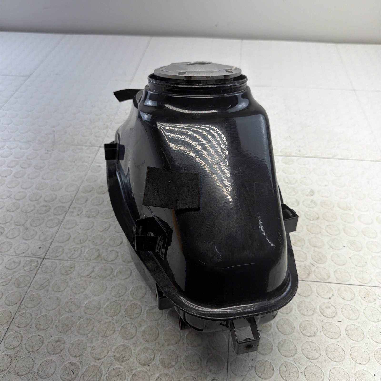 22-23 CFMoto 300SS GAS TANK FUEL CELL PETROL RESERVOIR BLACK OEM Good Mint 2022