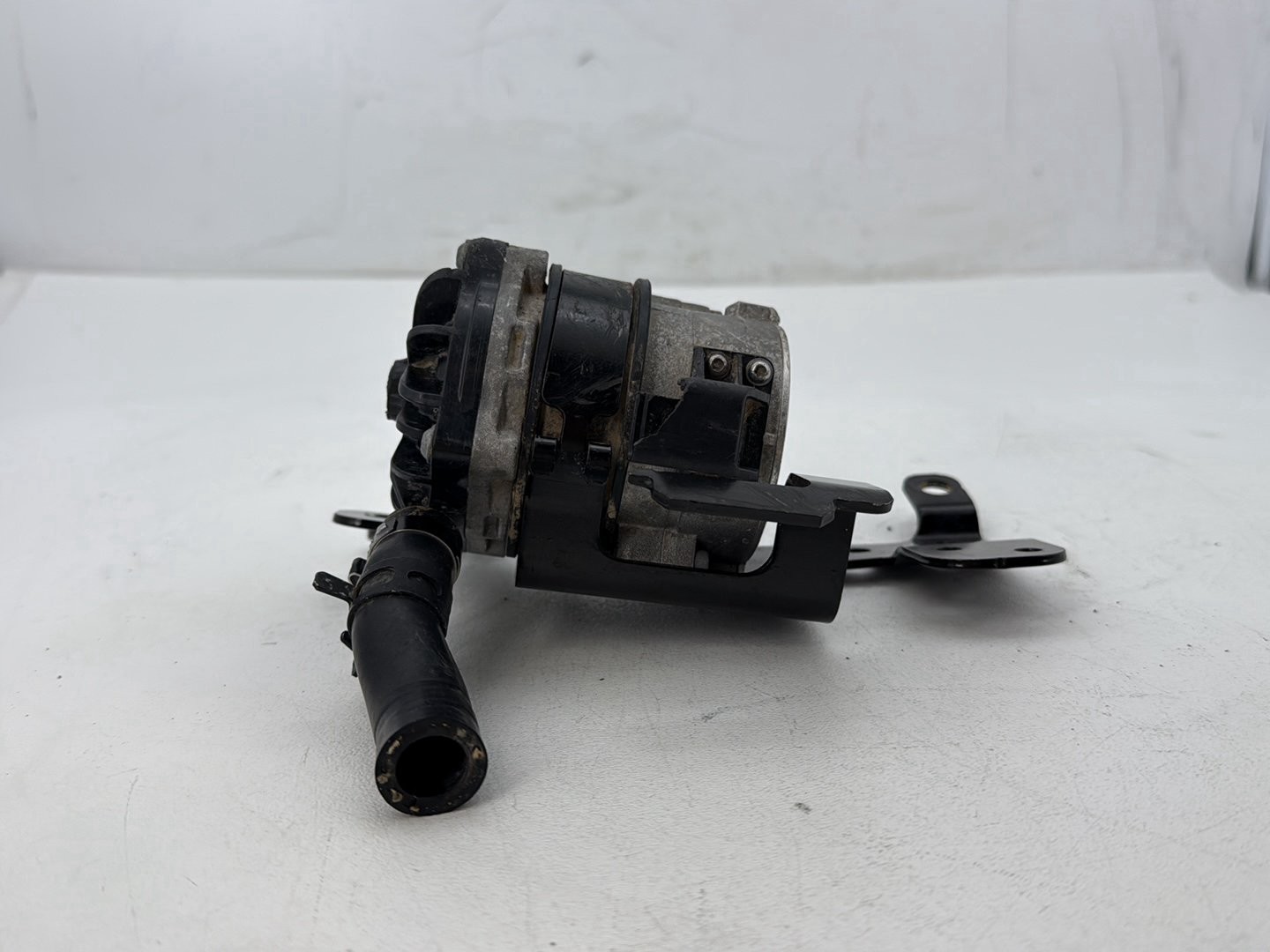 2014 Harley Electra Glide Touring Screamin Eagle Engine Coolant Motor Water Pump