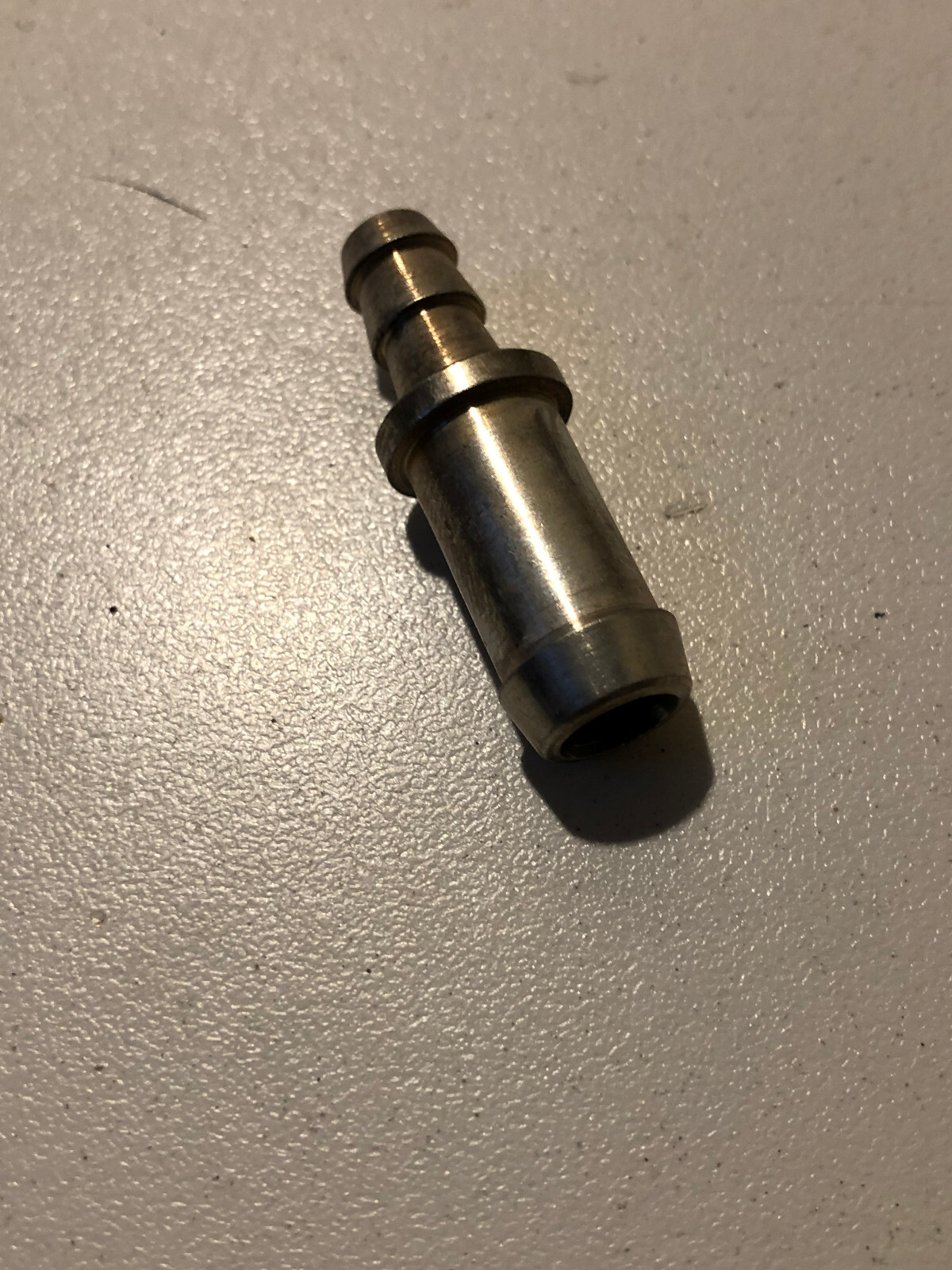 NOS OEM Genuine Polaris Press In Fitting Straight P/N 7052207 NEW