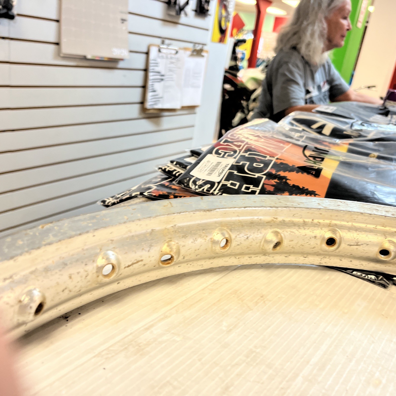 DID 1.60” x 21” 36 HOLE ALLUMINUM MOTORCYCLE RIM