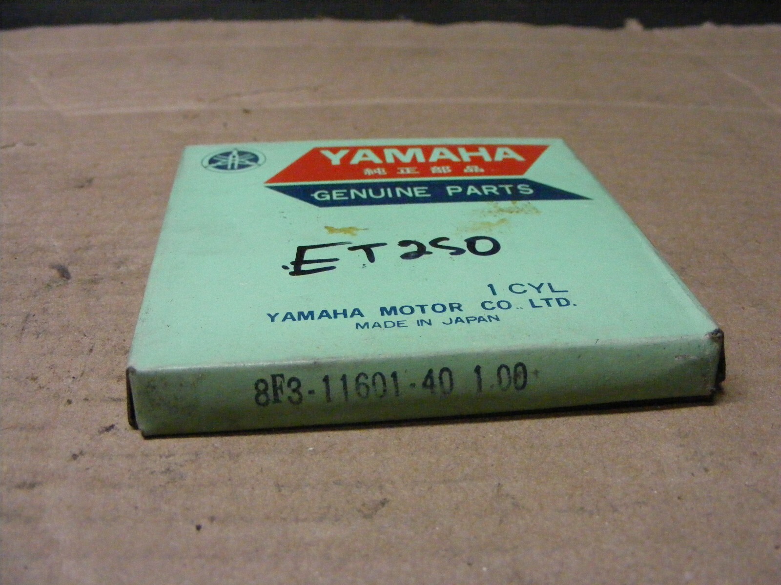 Yamaha ET340 ring set OEM NOS 8F3-11601-40 1.00 over