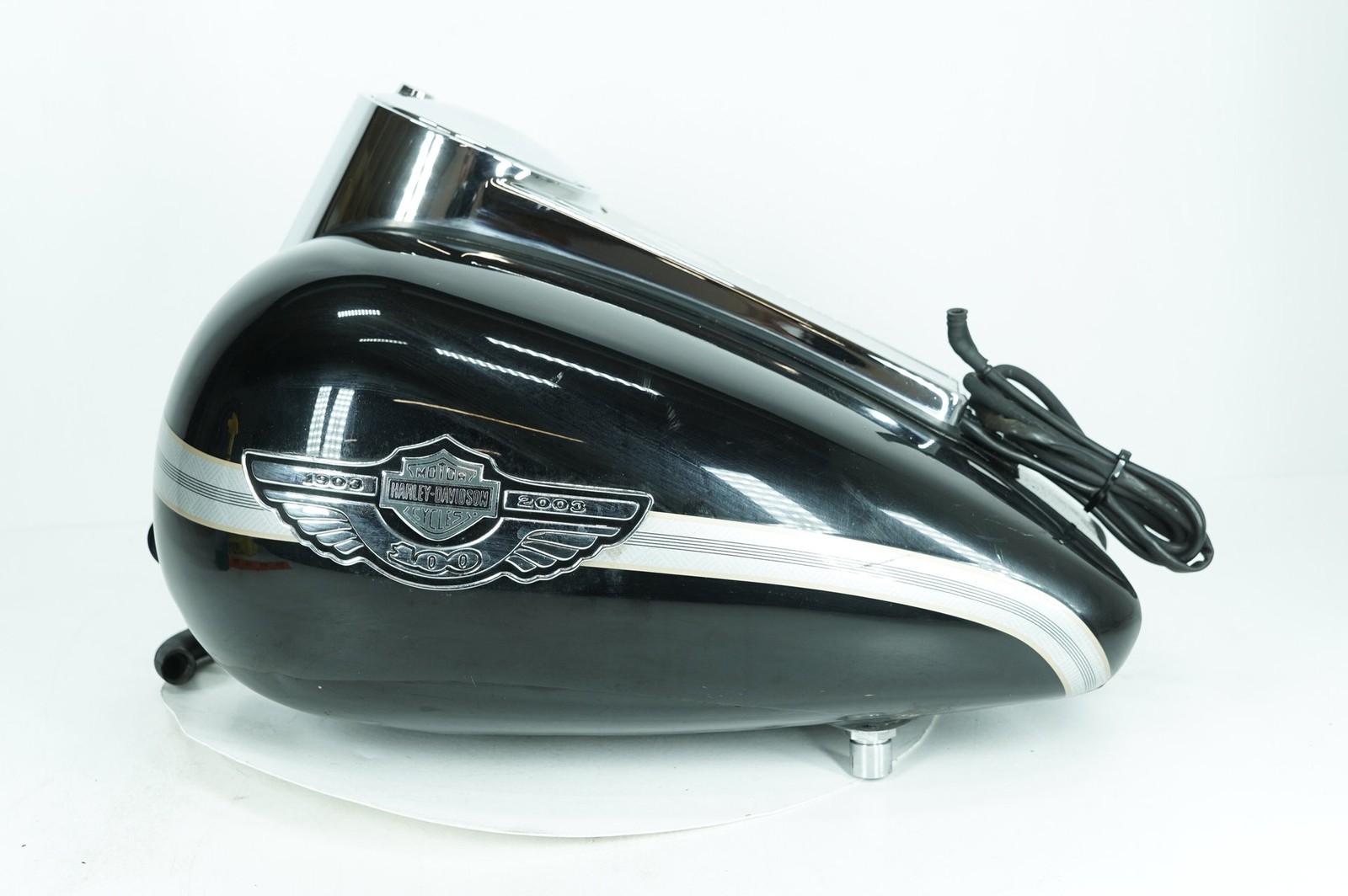 2003 Harley Touring Electra Glide Classic OEM Fuel Gas Tank Gasoline Reservoir