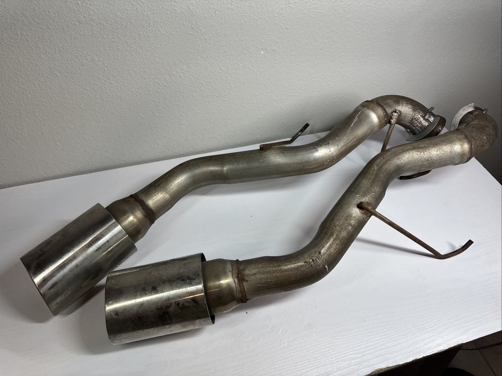 Unknown Brand Muffler Exhaust Set Of 2 – Made In Canada – 2.250” Aluminum -READ!