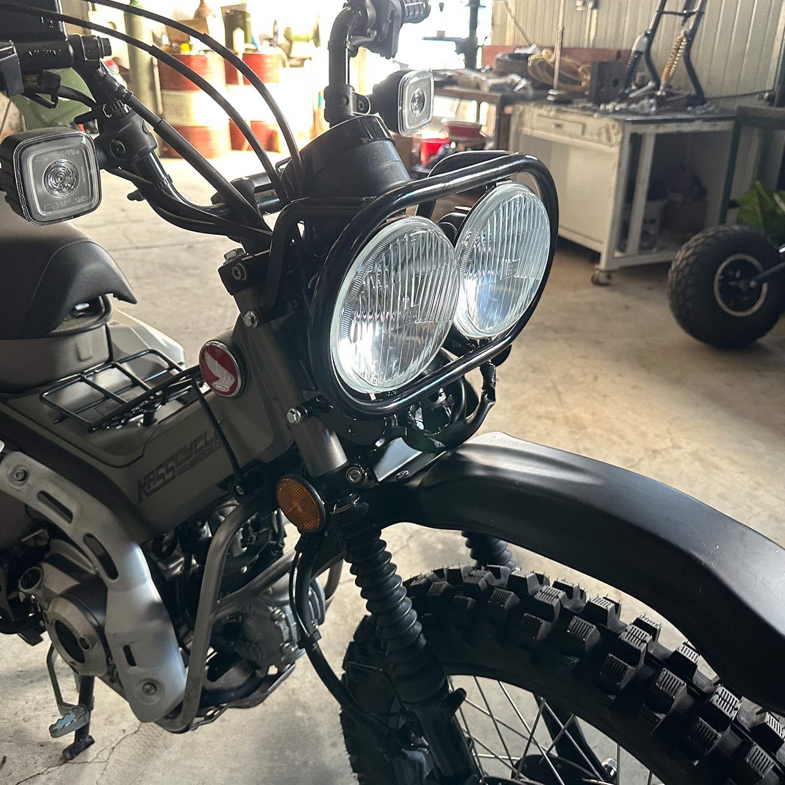 5 in LED Headlight HeadLamp For Honda Trail 125 CT125 JA65 Lossless Installation