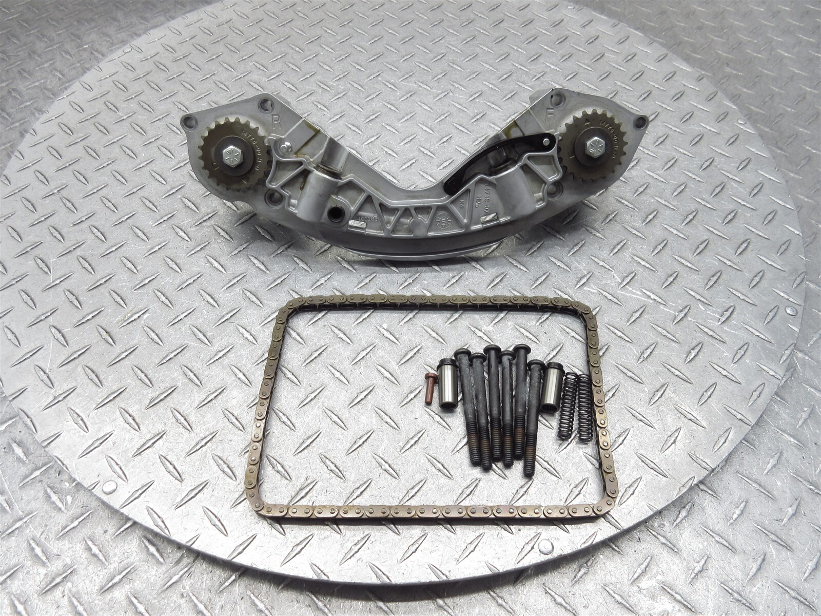 2011 Harley Heritage Softail Classic FLSTC Chain Guide Support Plate Balancer