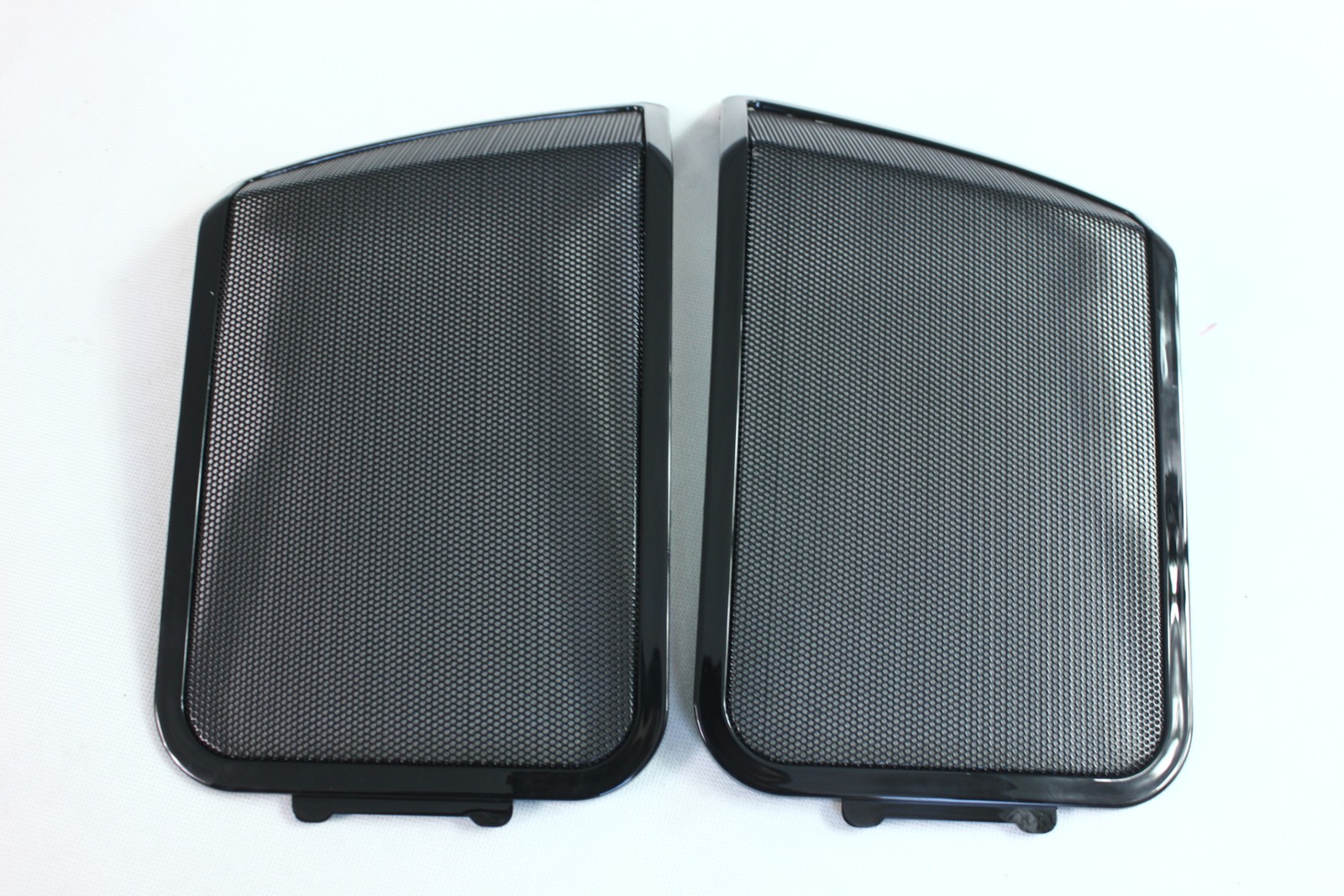 Vivid Black Speaker Lids For 1993-2013 Harley-Davidson Touring Models Saddlebags