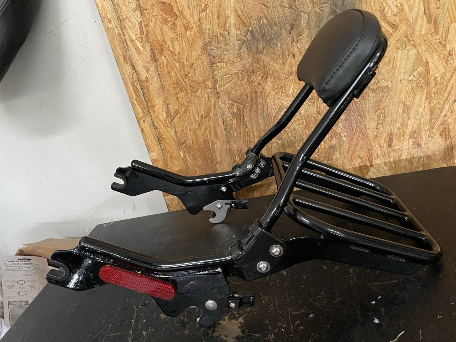 Harley Holdfast Detachable Backrest FLDE,FLHC,FLHCs,FLSL A D FXBB Models52300446