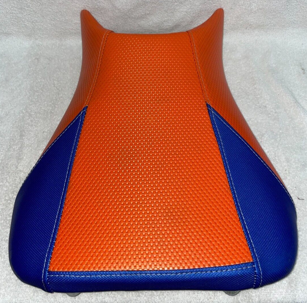 Used 2003-09 Yamaha R6/R6S Front & Rear Seats, RECOVERED