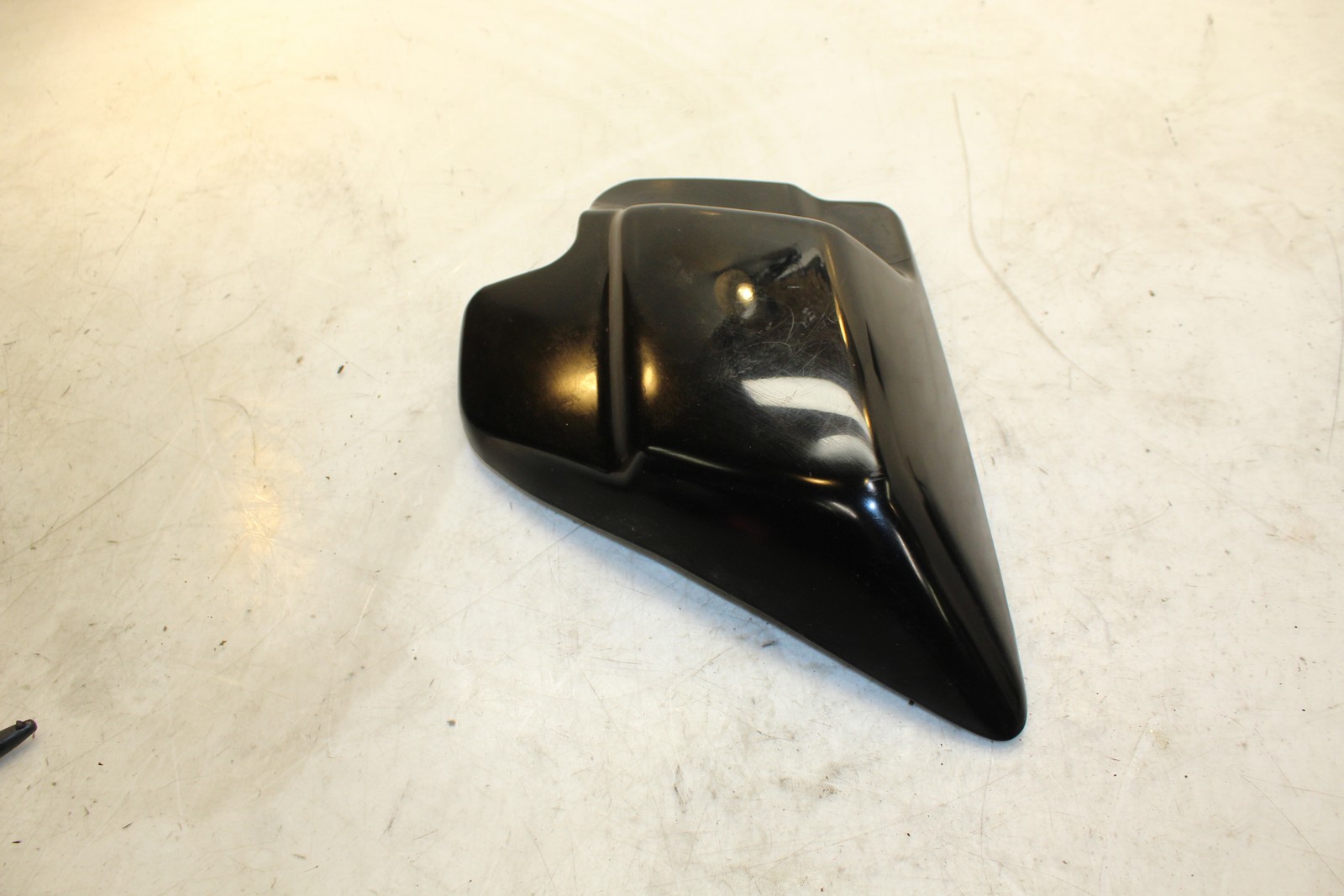 2001 Harley-Davidson Road King FLHRCI Side Cover Panel Cowl Fairing 66670-97A