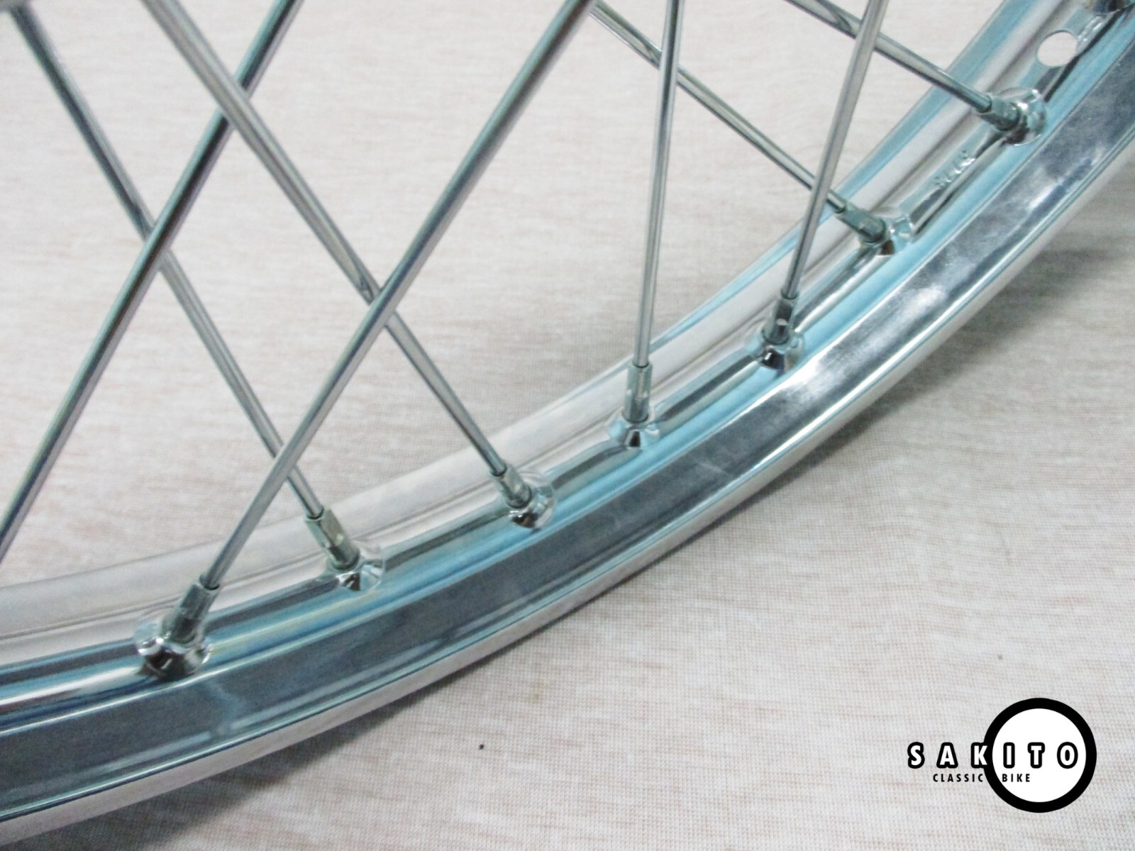Fit YAMAHA YL2 FRONT WHEEL SILVER SIZE 18″ [sa401]