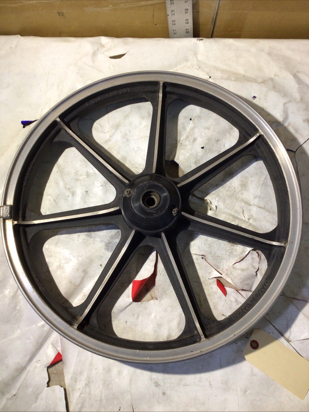 Kawasaki KZ440 LTD OEM 19×1.85 Front Wheel 41073-1041