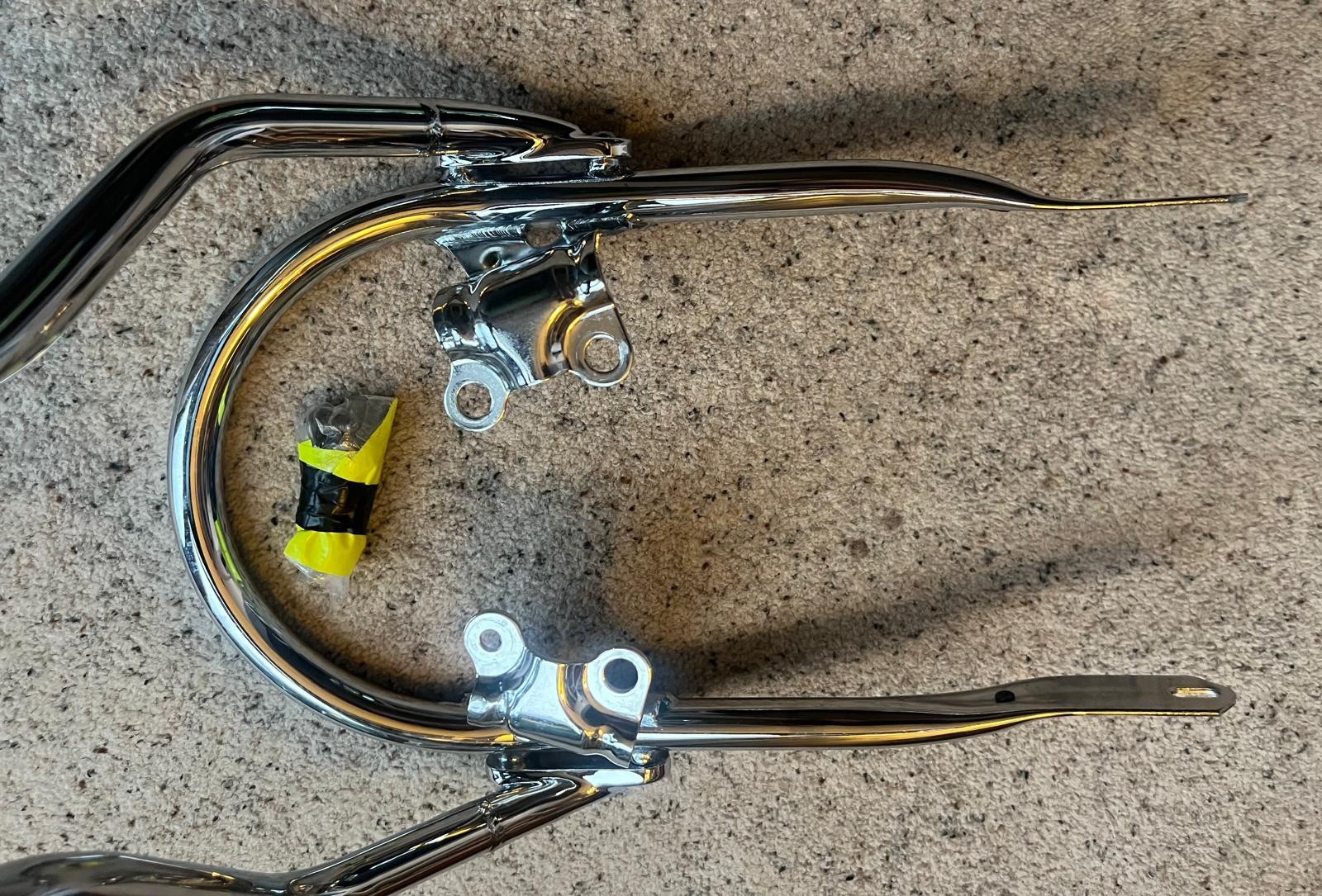 Triumph Bonneville T100/T120 LC Chrome SissyBar (Liquid Cooled Models)