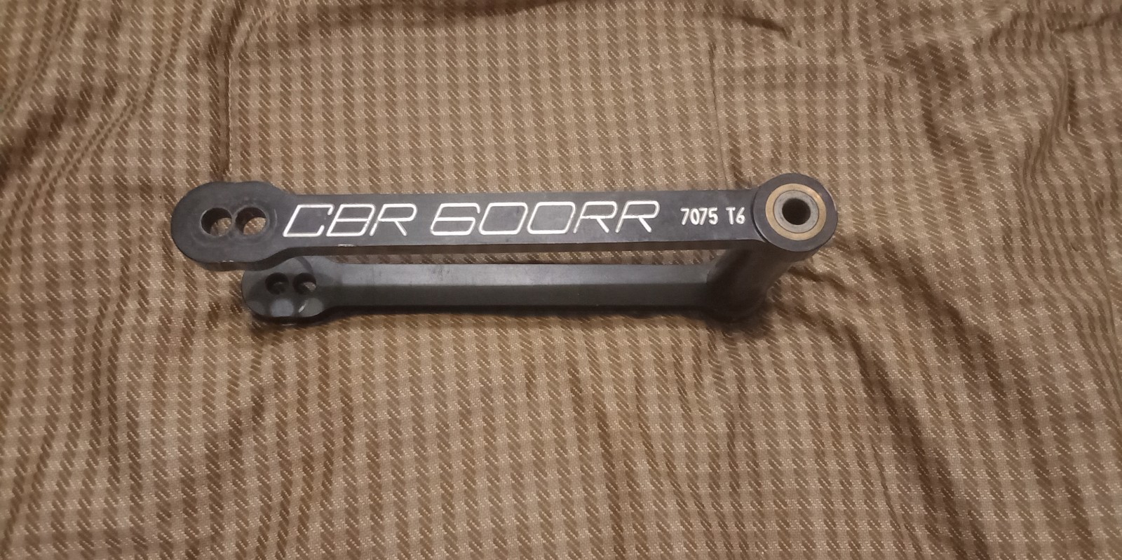 Black rear Lowering Link For 03-06 HONDA CBR 600RR CBR600RR 2004-2007 CBR1000RR
