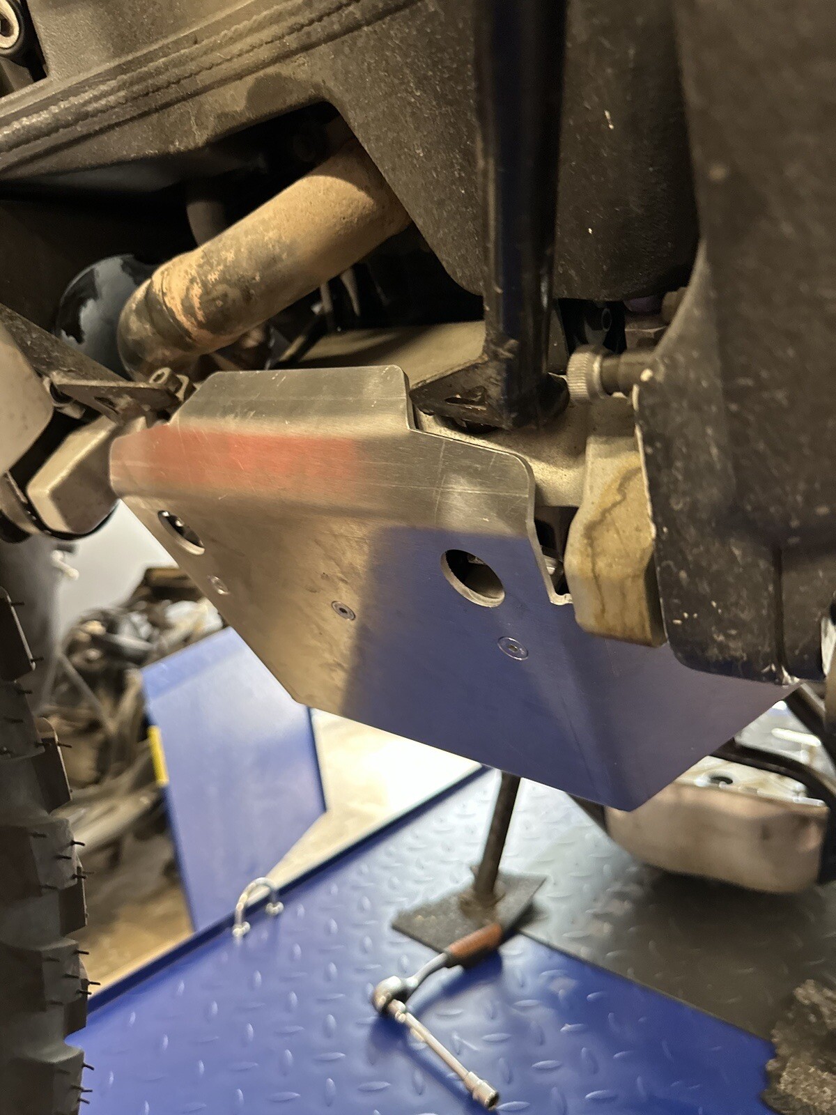 Thorax Skid Plate Natural Aluminum Silver KTM 950/990 Adventure 03”-13” Models.