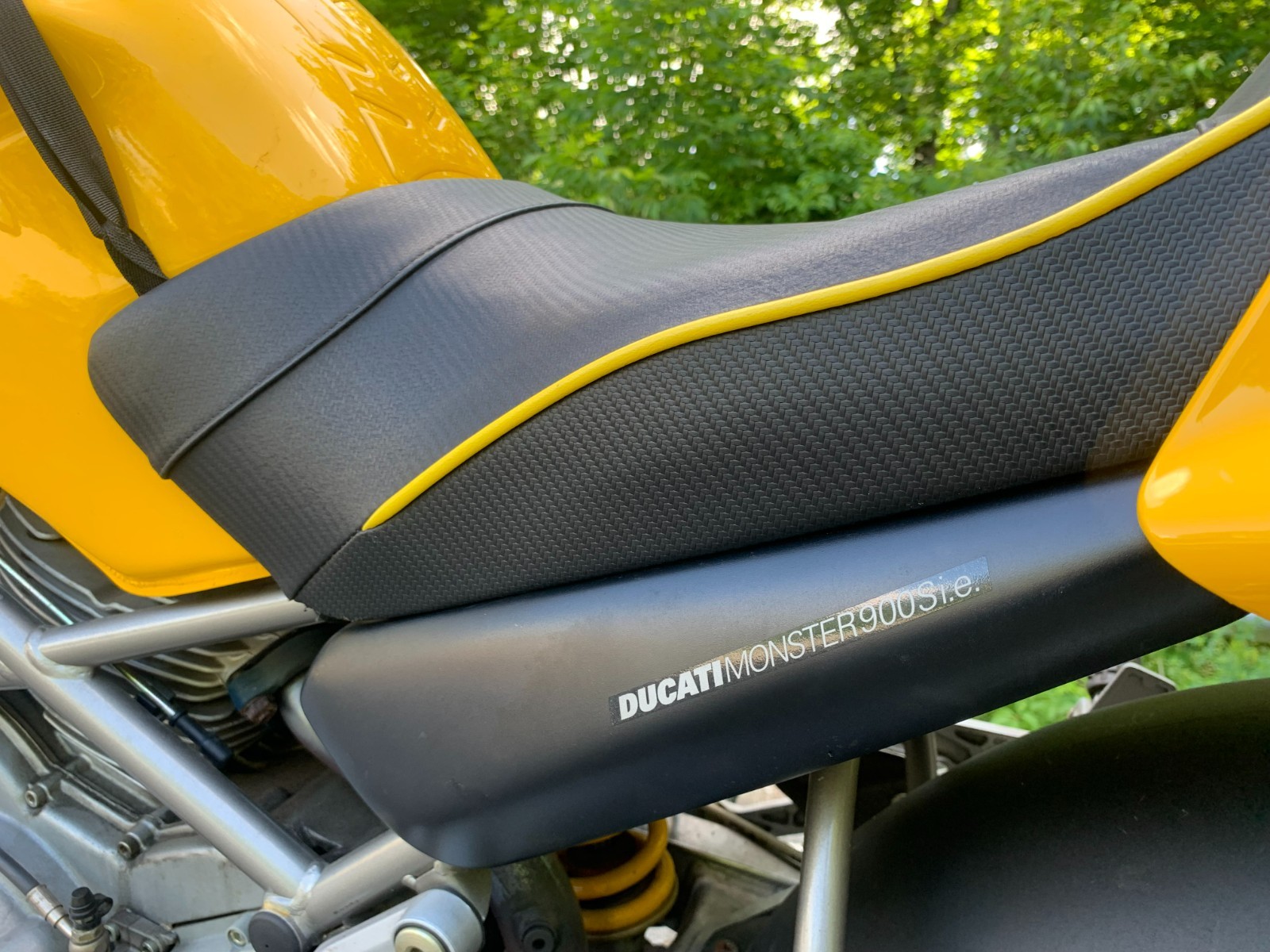 Corbin seat for Ducati Monster