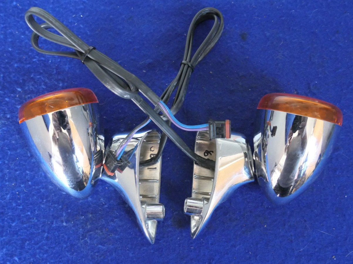 Genuine Harley Davidson FLTRX FLTRU CVO Road Glide CHROME Turn Signals 2015-2023