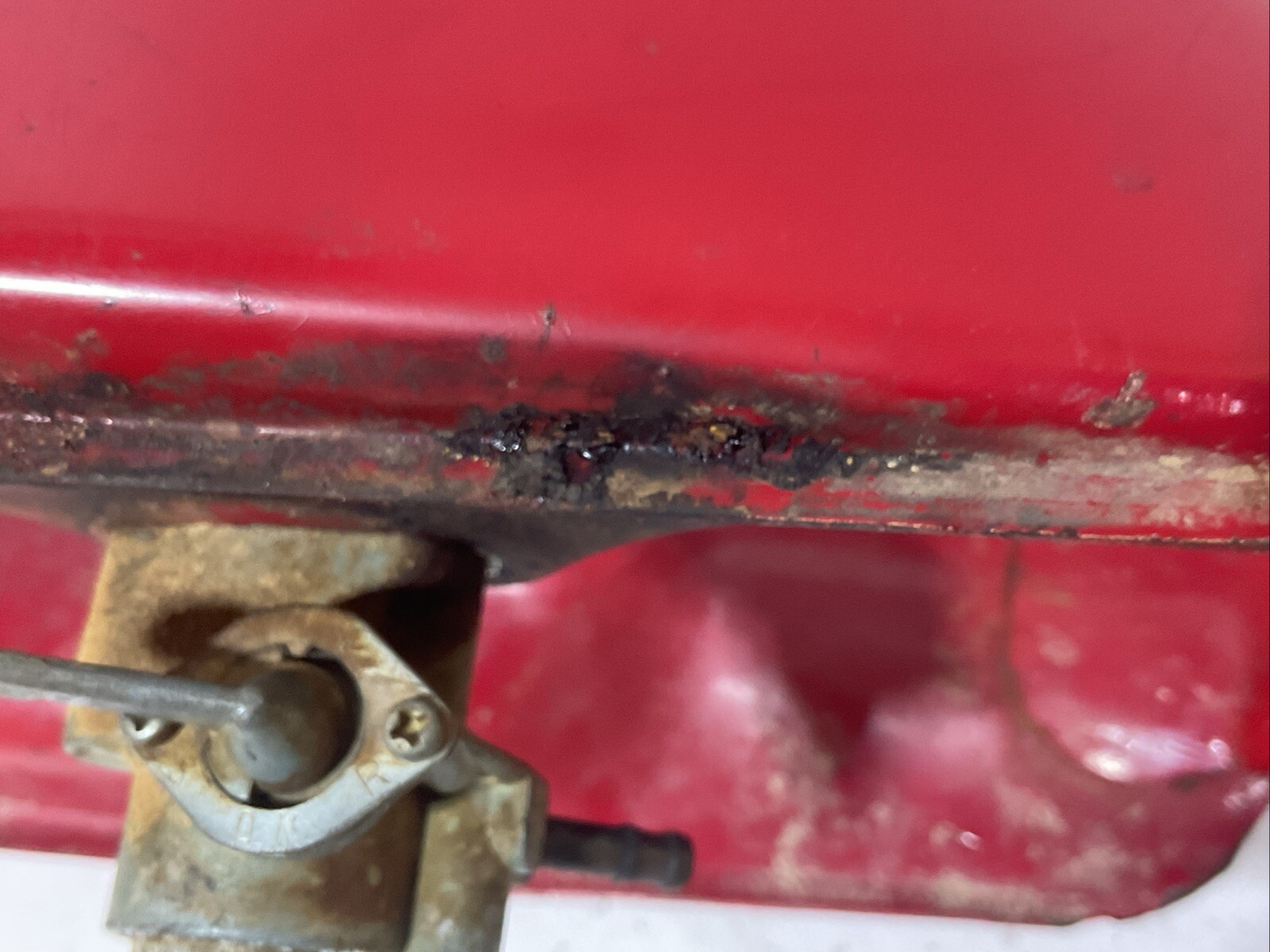 Honda XL 125-1974 Gas Tank- Inside Clean- Outside Dented