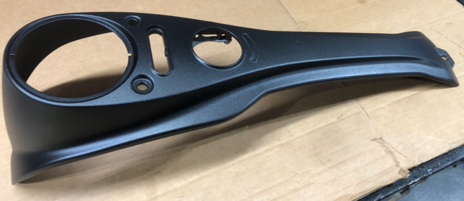 HARLEY FUEL Dash Panel Console 70900209 Street Bob FXDB BLACK DENIM POWDER COAT