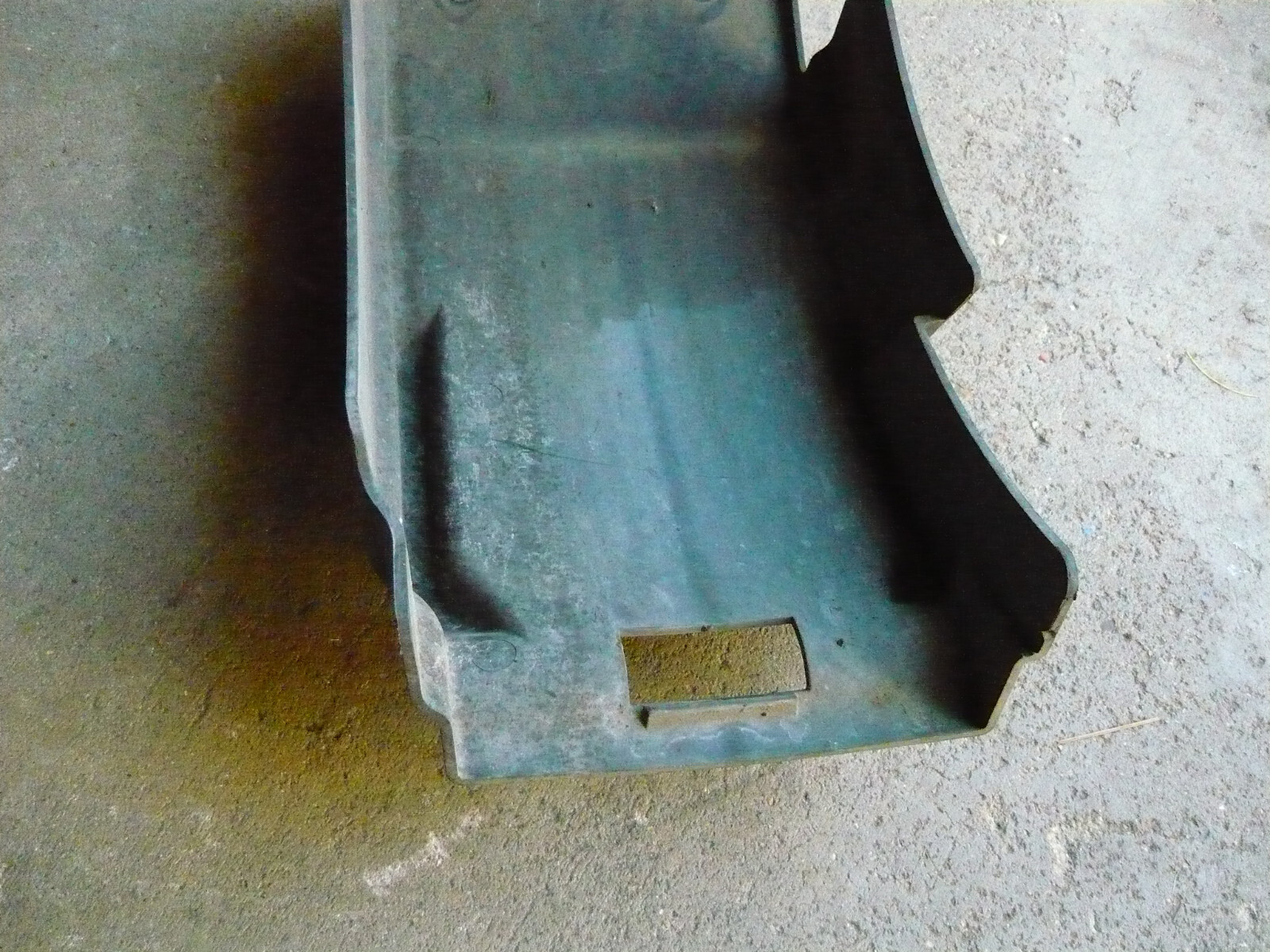 00 – 11 Harley Davidson Softail Heritage Deuce Rear Fender Splash Guard 60363-00