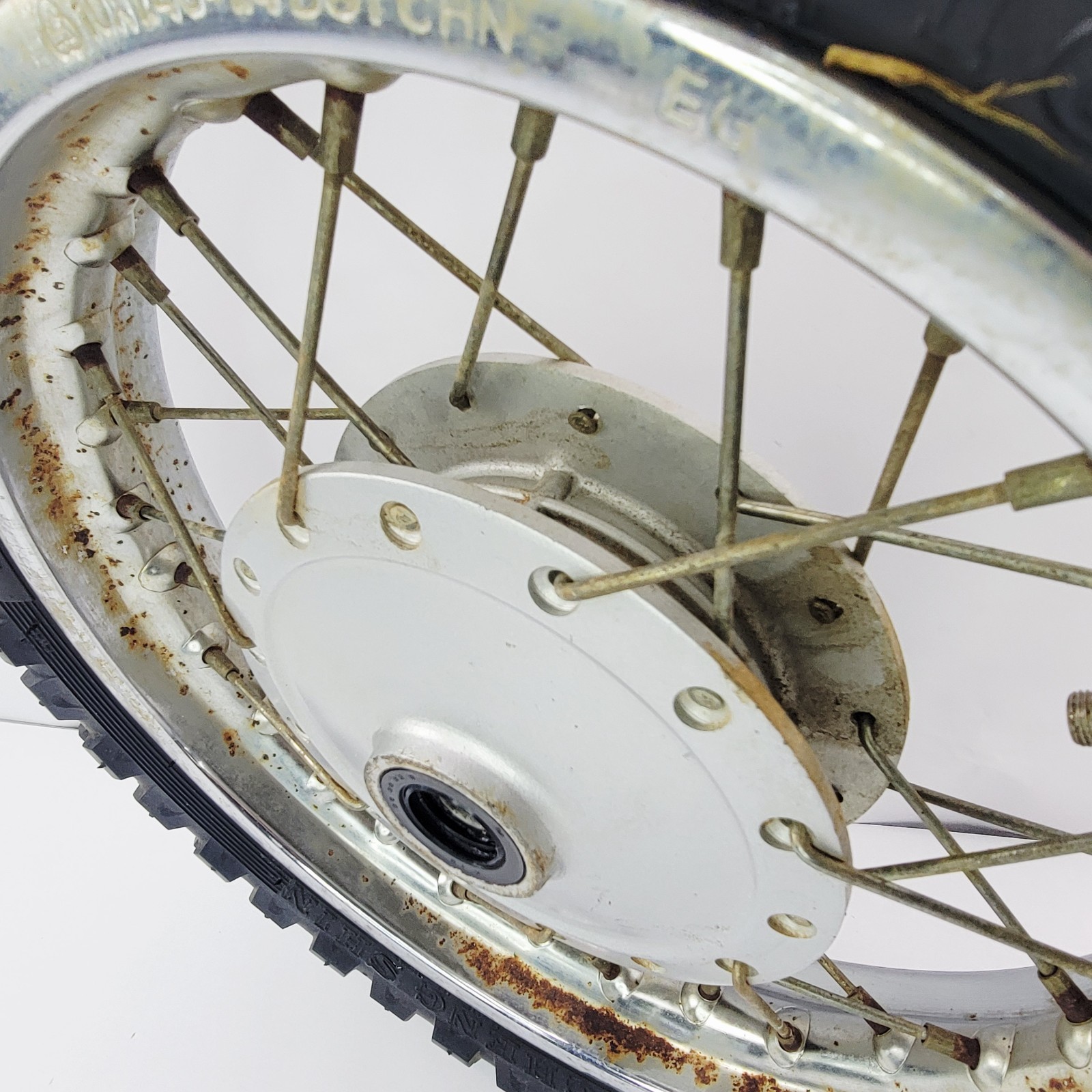 2006 06-25 Yamaha TTR 50 Front Wheel Rim With New Tire Included 10×2.50 Kenda