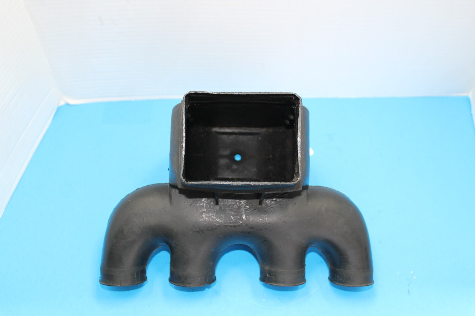 KAWASAKI Z-1 AIR BOX OEM, NOT REPRODUCTION!!