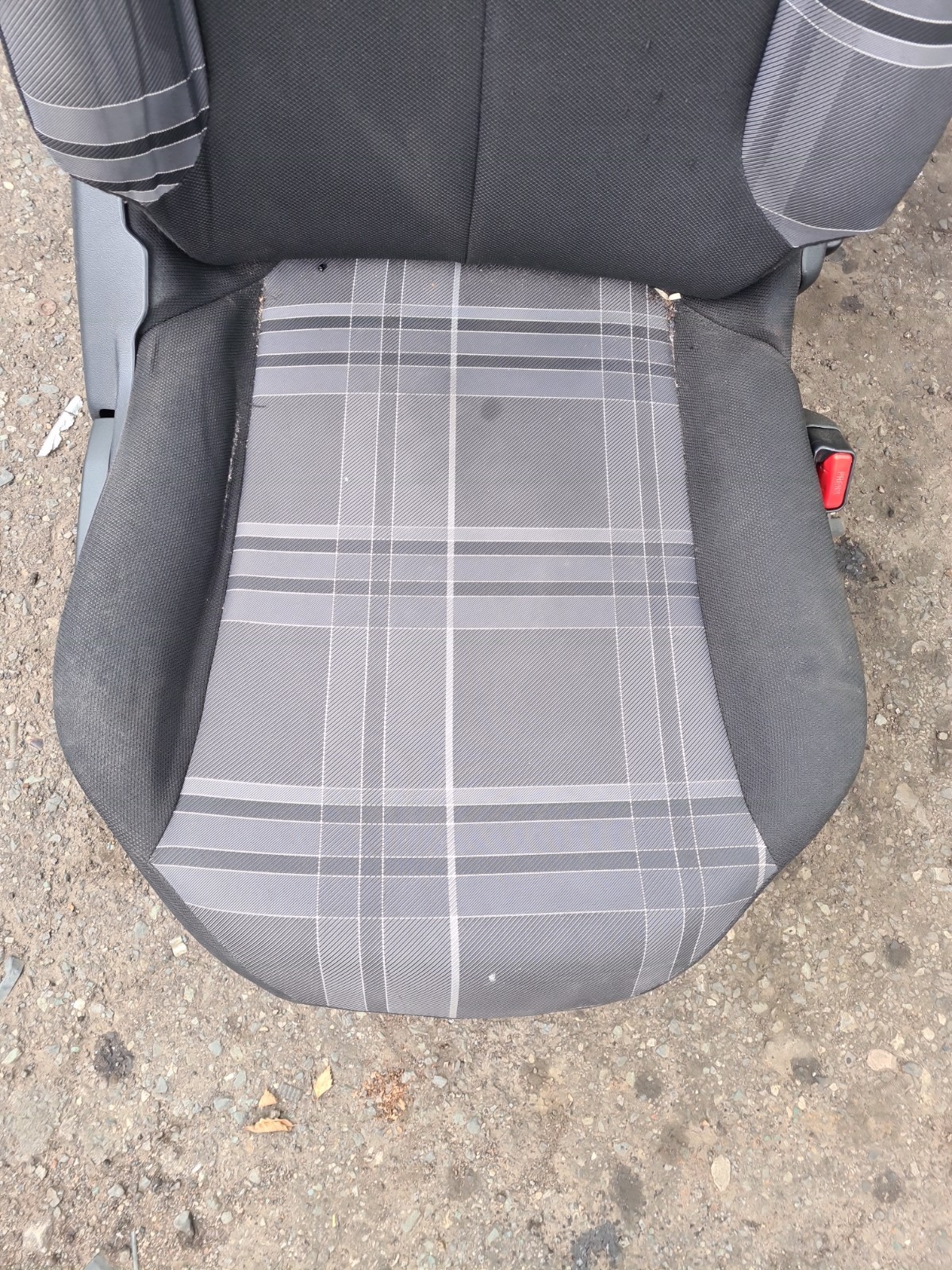 2017 PEUGEOT 108 MK1 DRIVER SIDE FRONT SEAT 5 DOOR