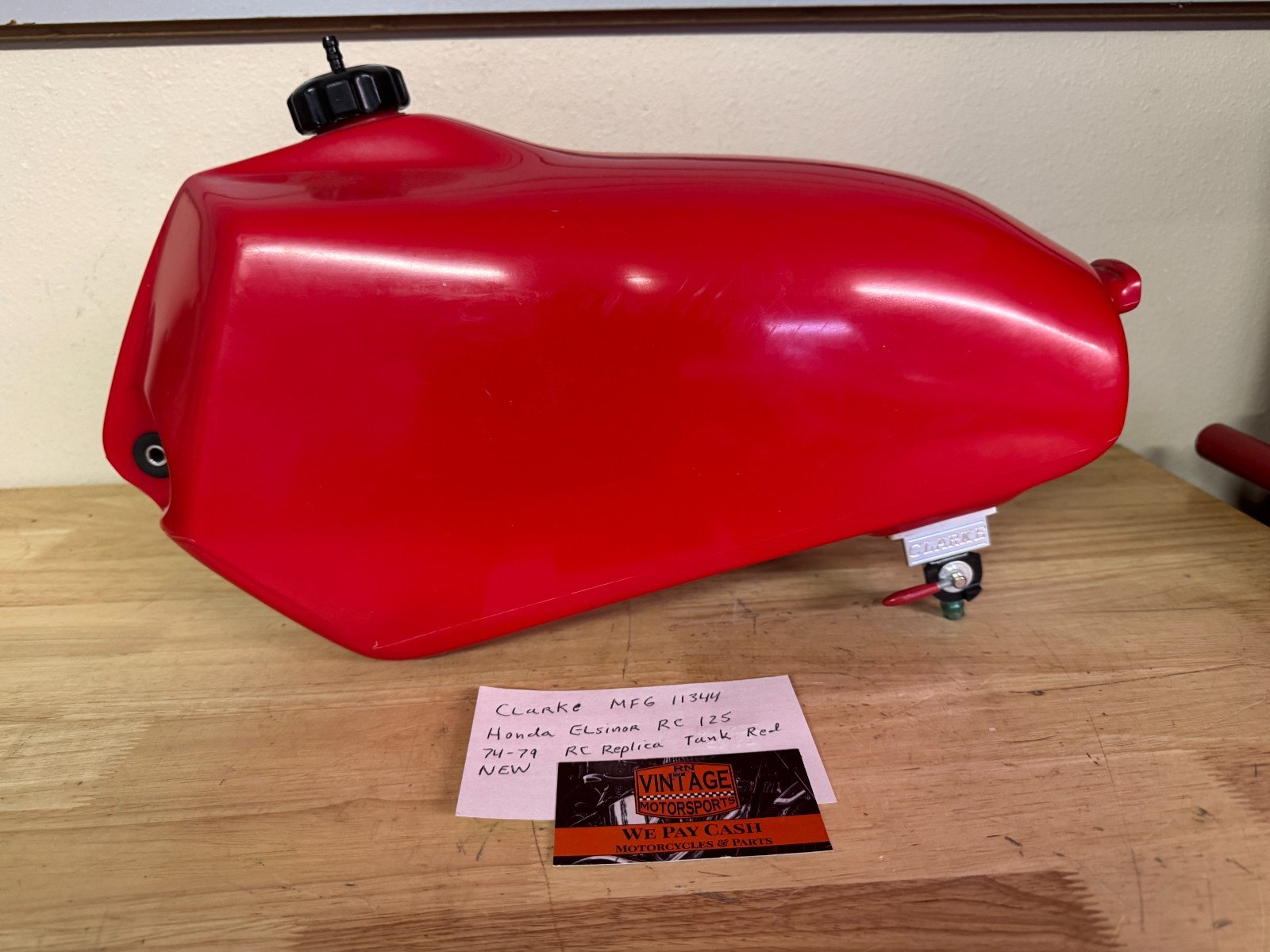 Clarke MFG 11344 Honda Elsinor RC 125 1974-79 RC Replica Gas Tank New