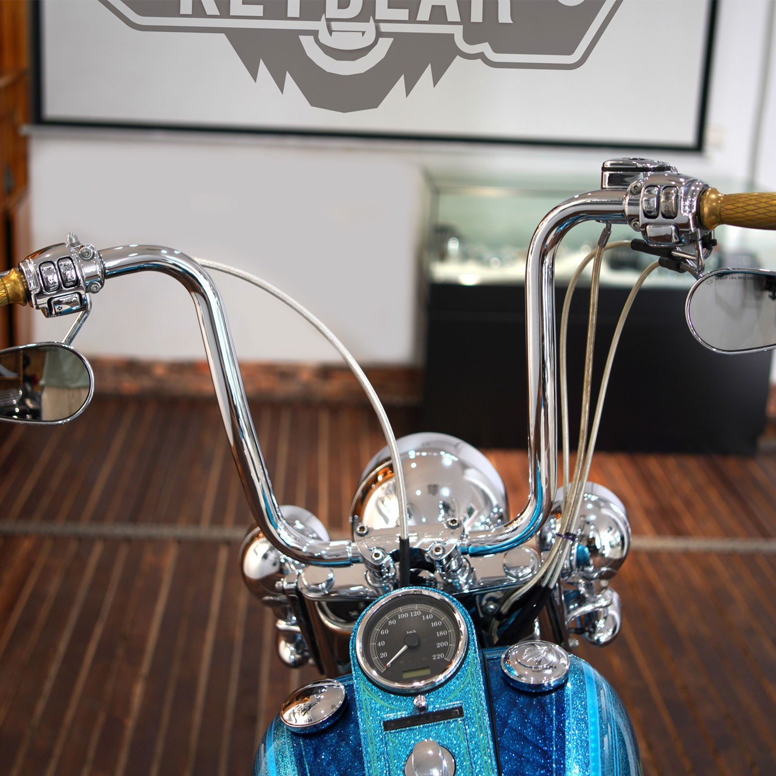 14‘Monkey Bar Ape Hangers Handlebar fit Harley Davidson Fat Boy Heritage silvery