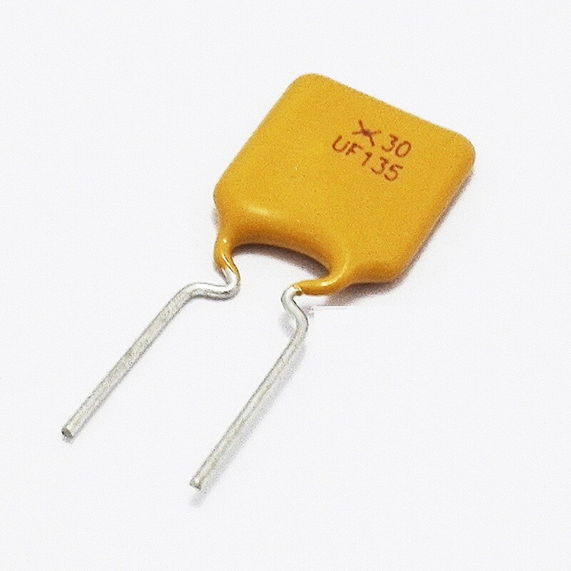 10PCS 30V 1.35A RUEF135 UF135 PPTC Resettable Fuse