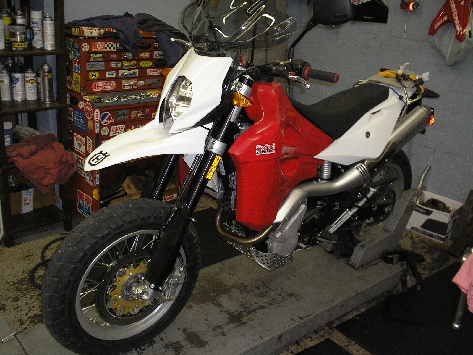 2010 2011 Husqvarna TE630 25L Safari Long Range Fuel Tank Petrol Gas Red