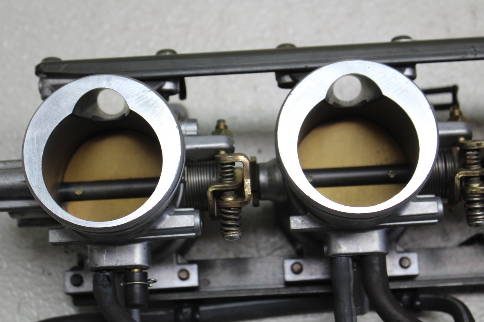 2002-2005 Kawasaki Ninja Zx12r Zx-12r Throttle Bodies *BARE*