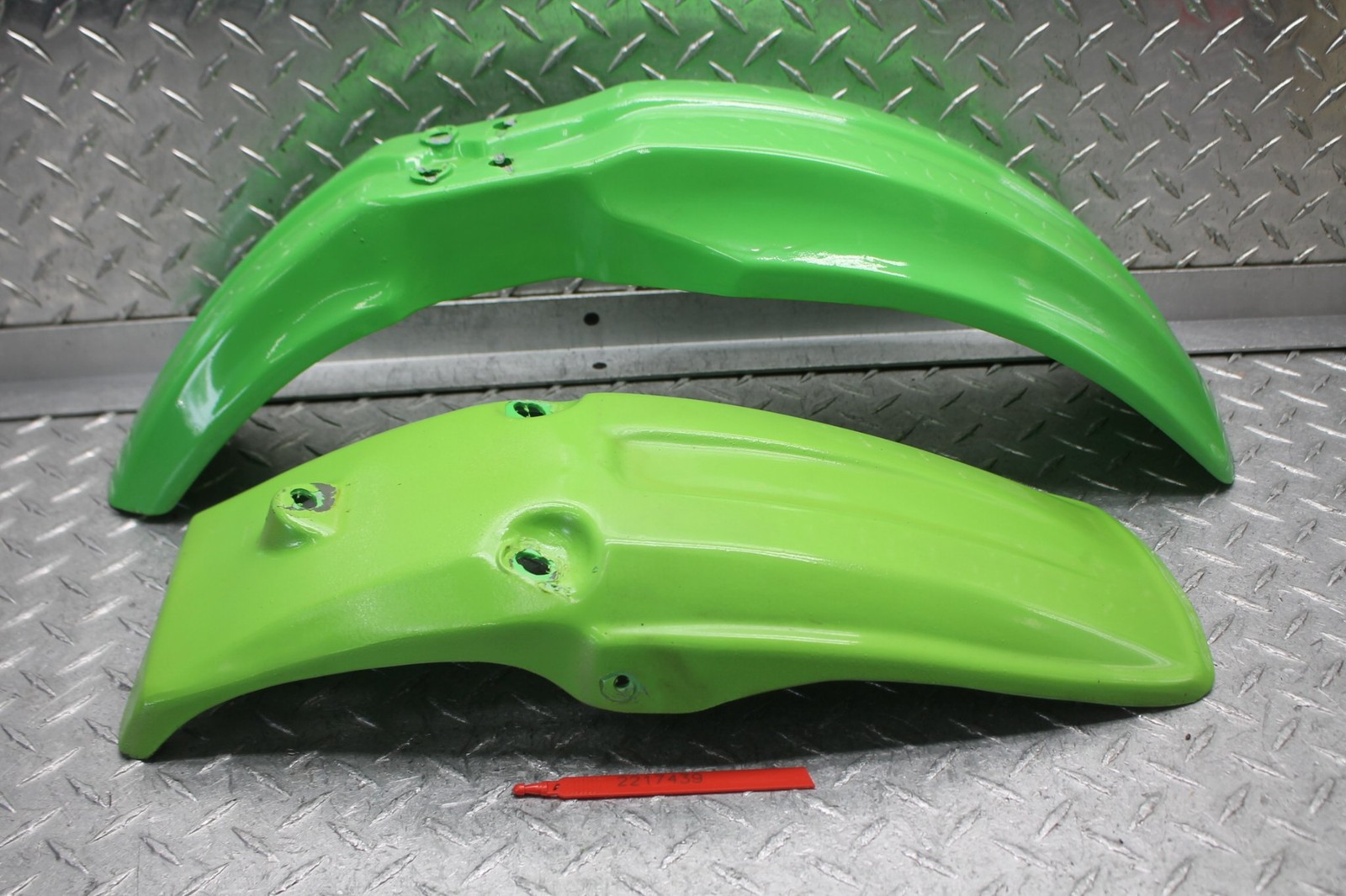 1984 KAWASAKI KDX80 FRONT AND REAR FENDERS 35004-1092-6W