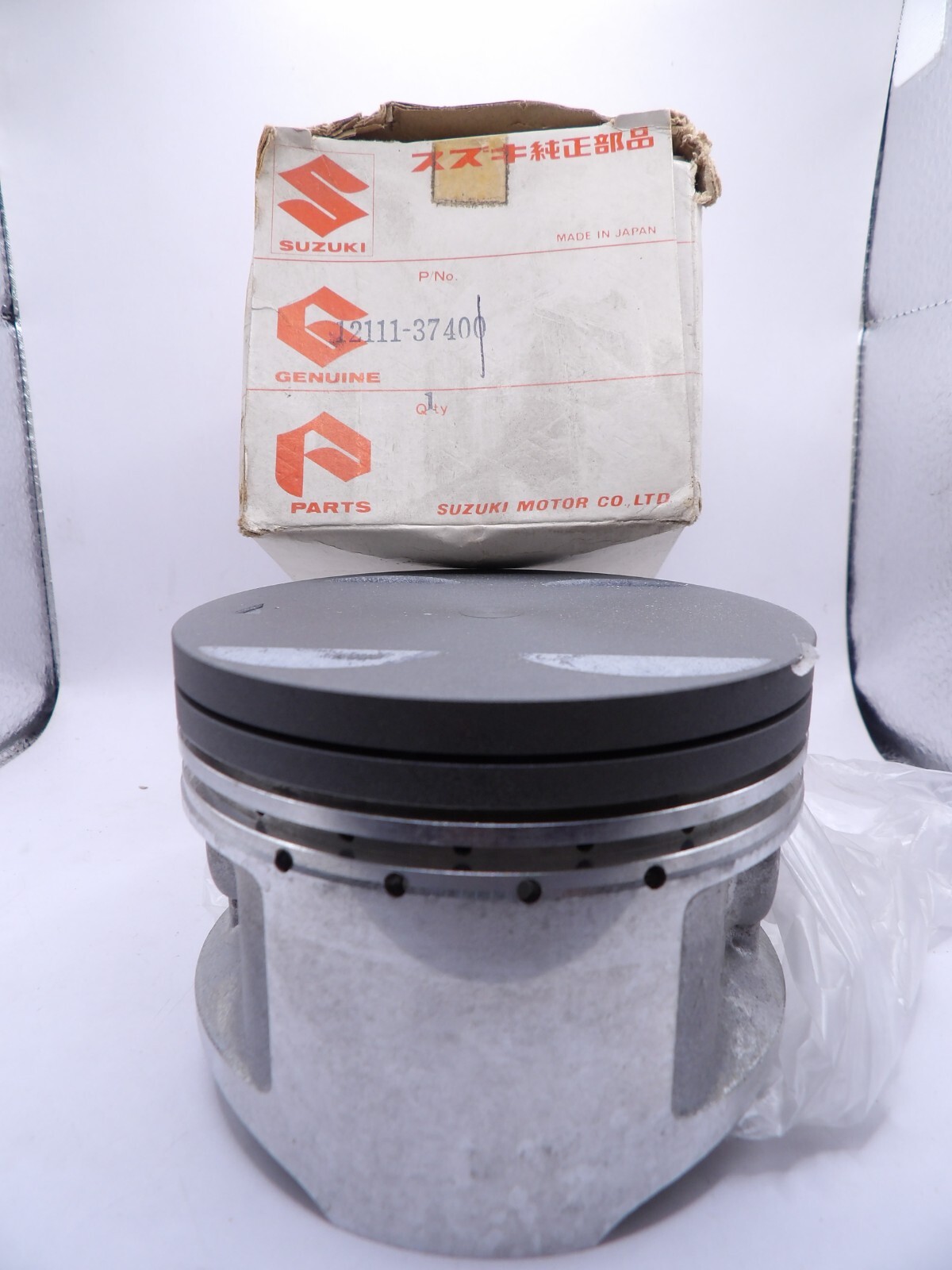 NOS Suzuki SP500 1981 DR500 1981-1983 Genuine 88.00mm Piston 12111-37401