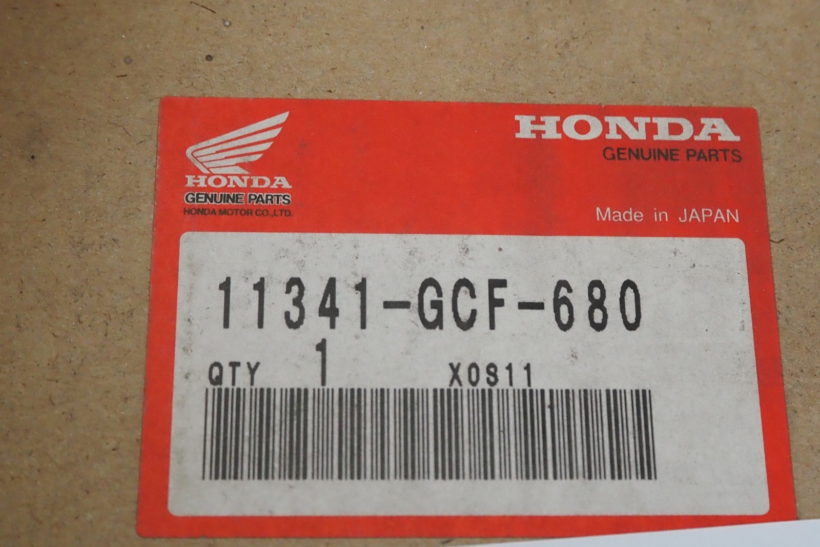 COVER, LEFT CRANK XR70R Honda NOS 11341-GCF-680 27329