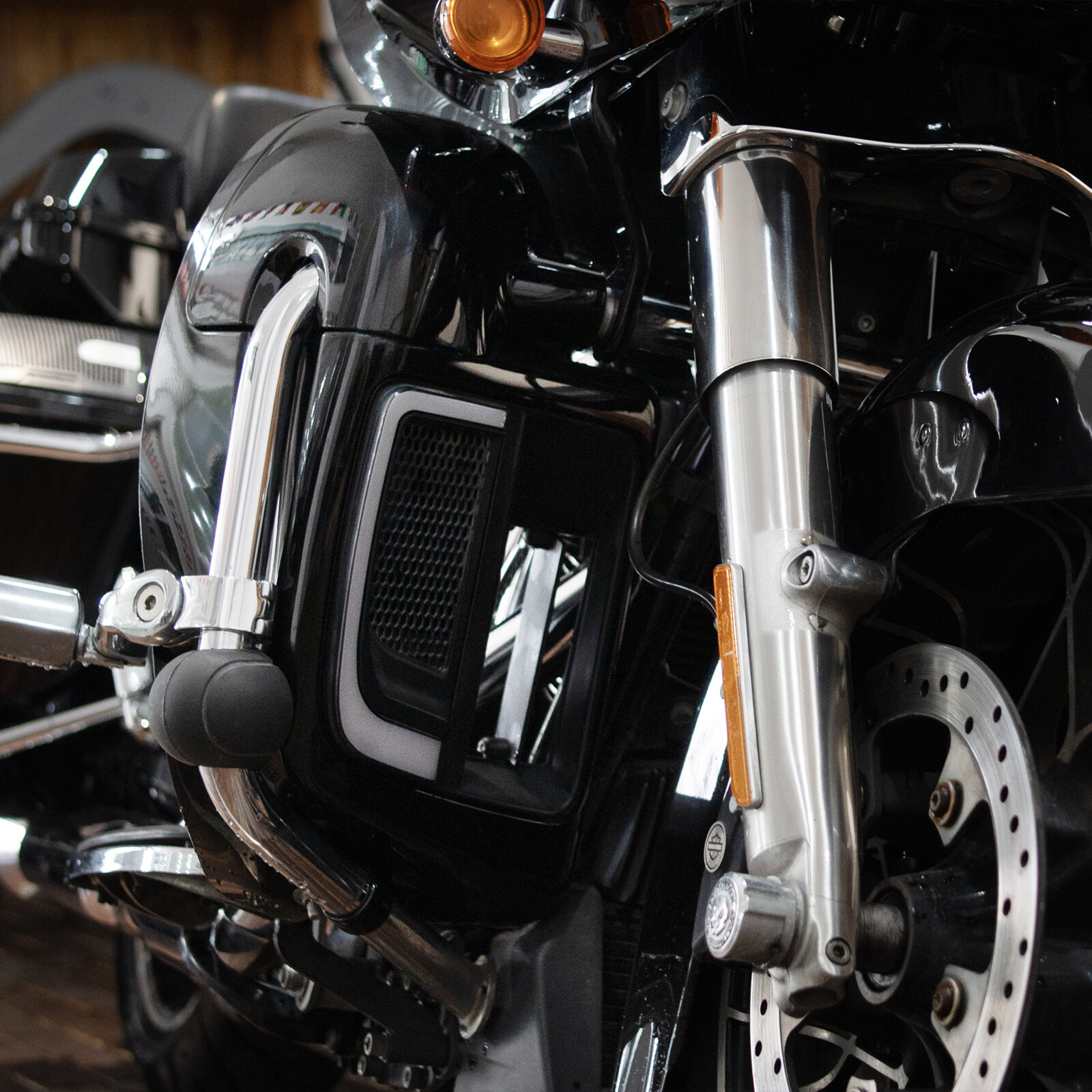 Lower Vented Leg Fairing Glove Box for Harley Davidson Road Glide 2006-2024
