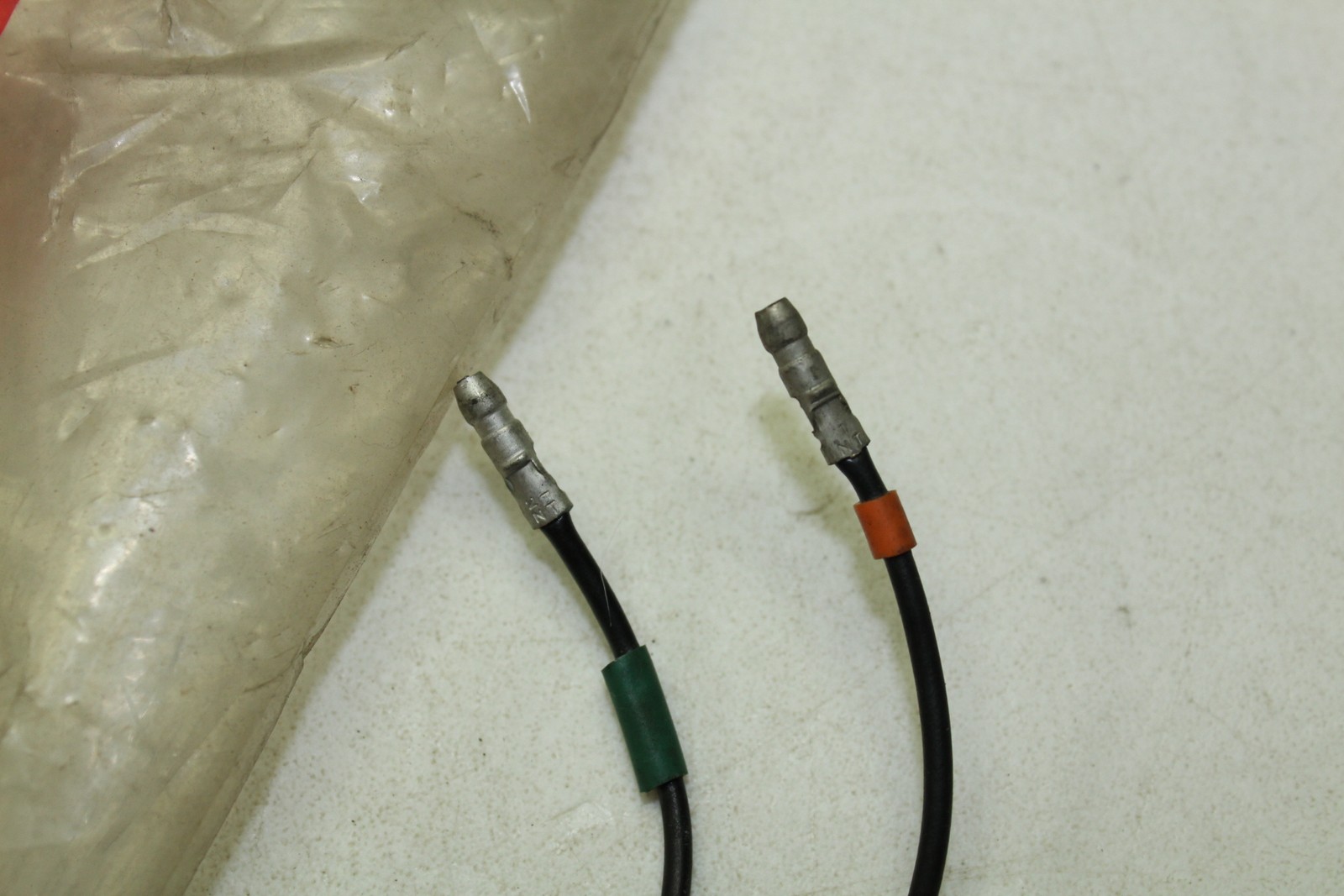 NOS Genuine HONDA XL250 XL250S XL500S FRONT LEFT TURN SIGNAL OEM # 33350-435-670