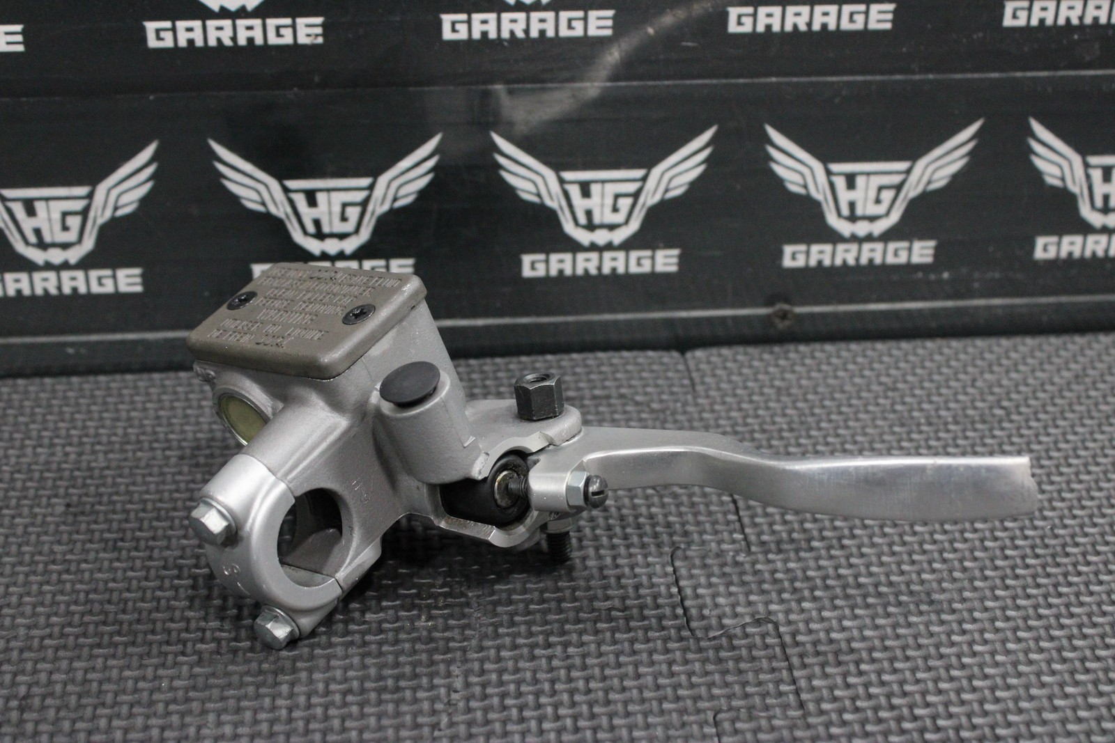 1998 SUZUKI RMX250 OEM NISSIN FRONT BRAKE MASTER CYLINDER W/ LEVER