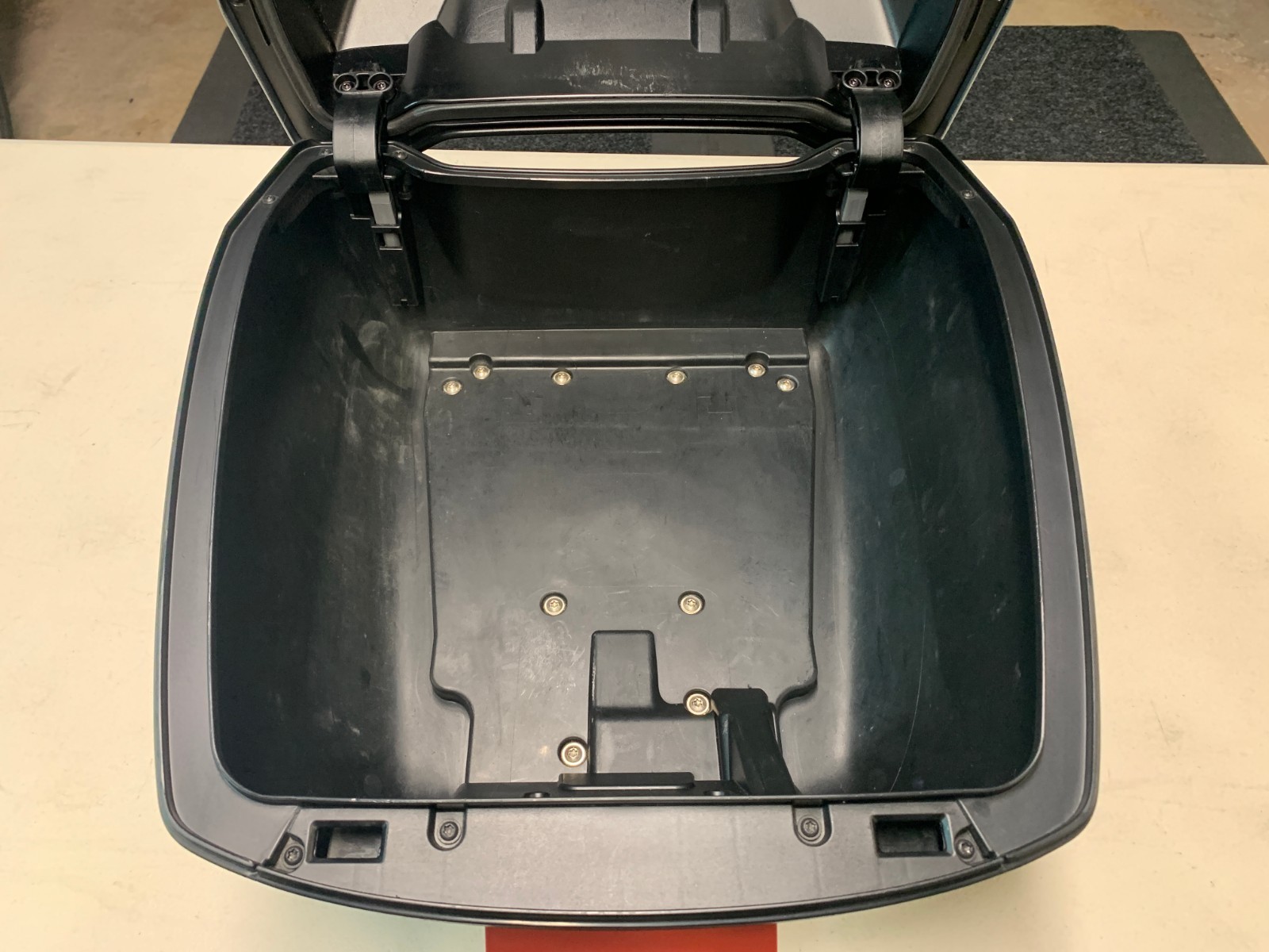 BMW 30L Top Case