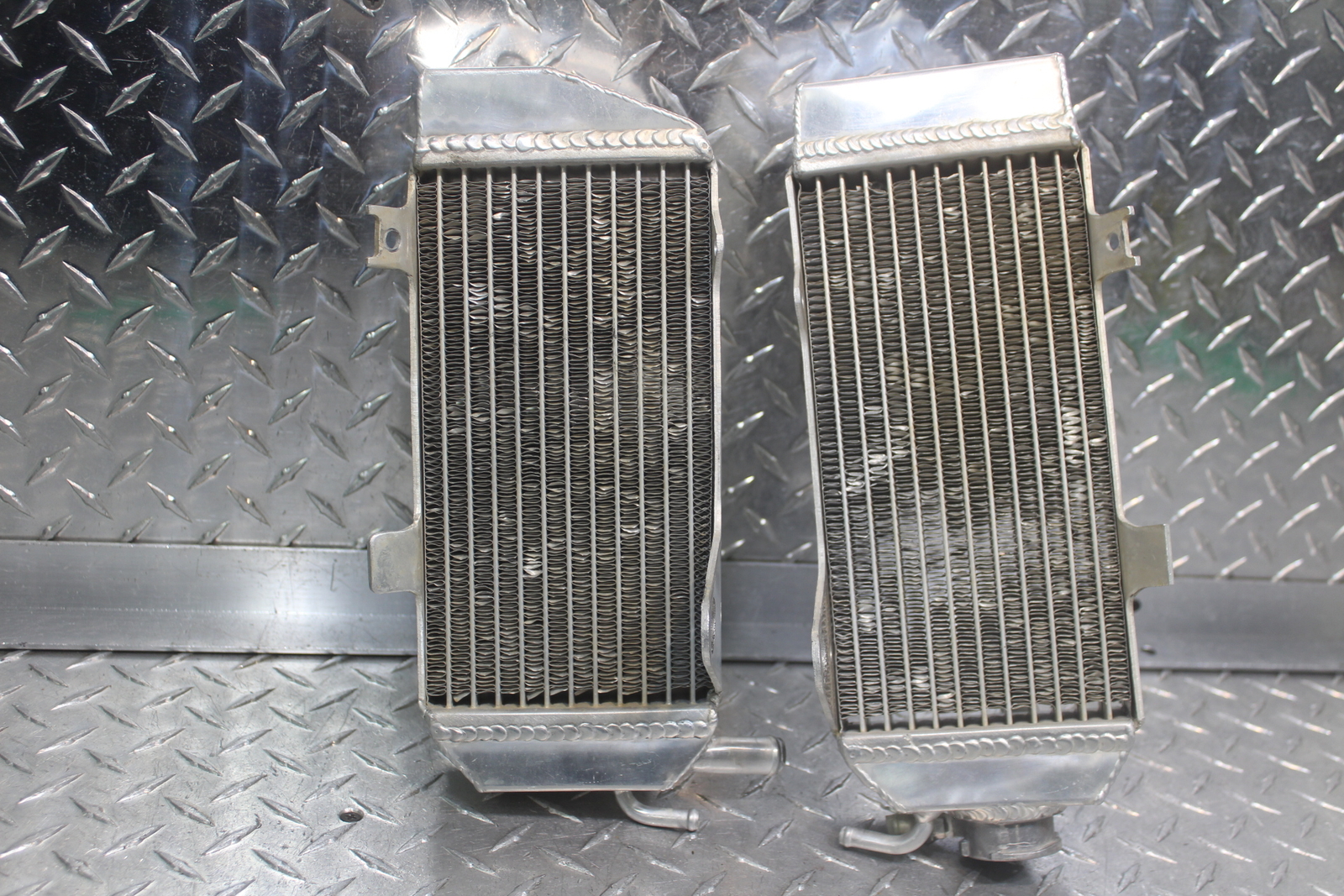 2009 HONDA CRF450R LEFT/RIGHT RADIATORS COOLING SYSTEM AM024A/B-4/8-2.21