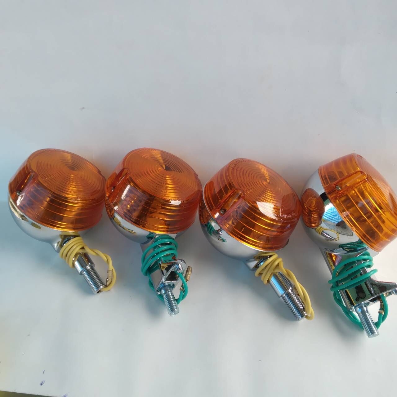 Front Rear turn signal plastic Fit Suzuki RV50 ,75 ,90 RV125 signal 1 set 4 Pcs.