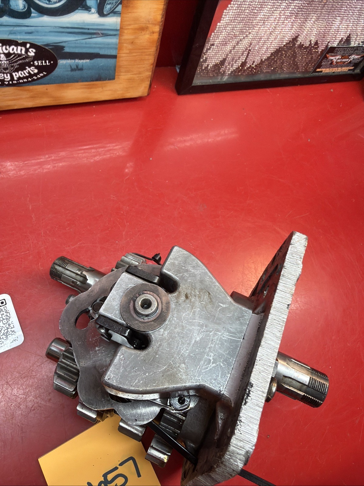 Harley 1973-76 Ironhead Right side Shift Trans Transmission Good Sportster OEM