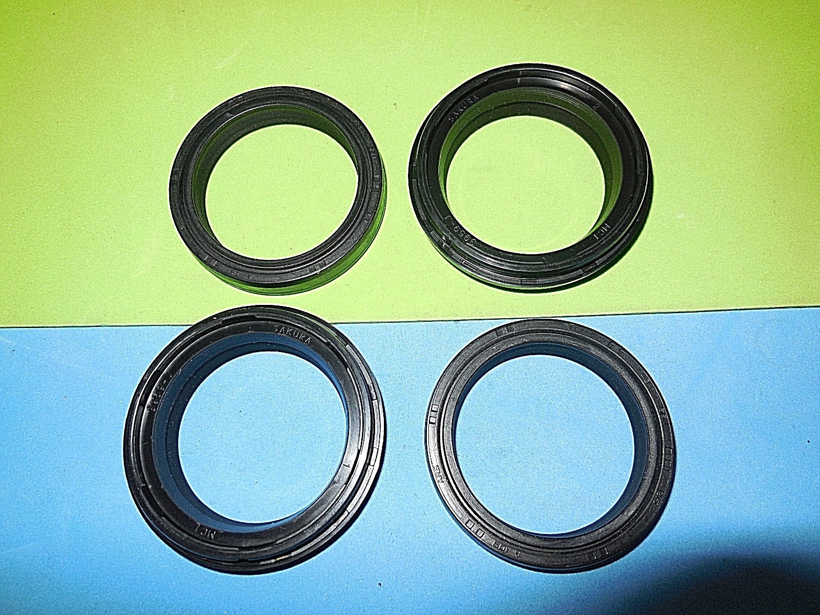 Fork seals & Wipers Suzuki 98-03 TL1000R 99-09 GSX1300R HAYABUSA 15-5523