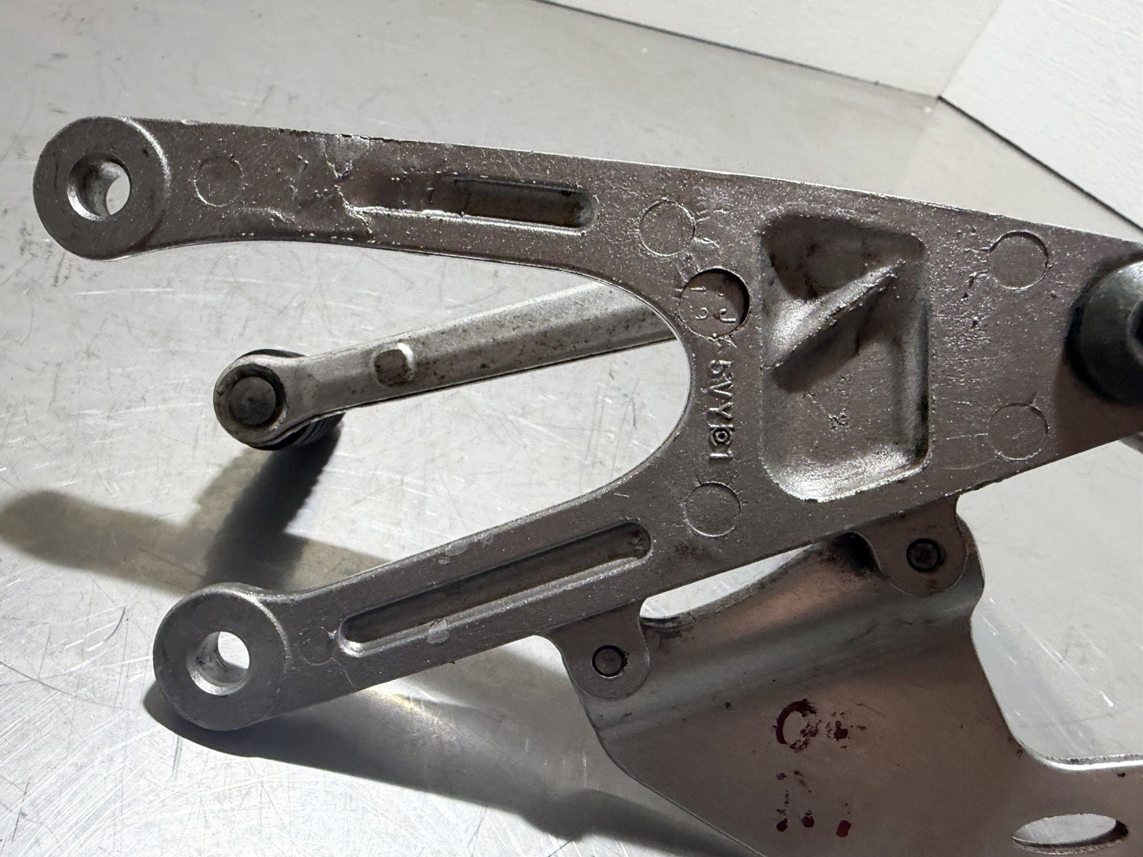 2004 Yamaha R1 Front Left, Peg Assembly (OEM)