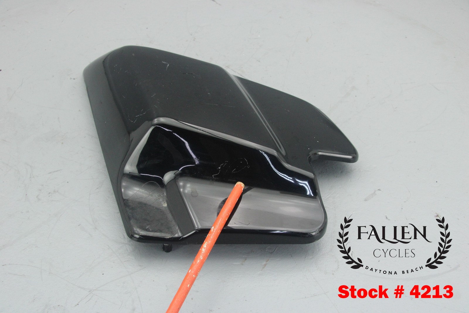 2008 Harley Road King RIGHT Side Frame Cover Panel VIVID BLACK #4213