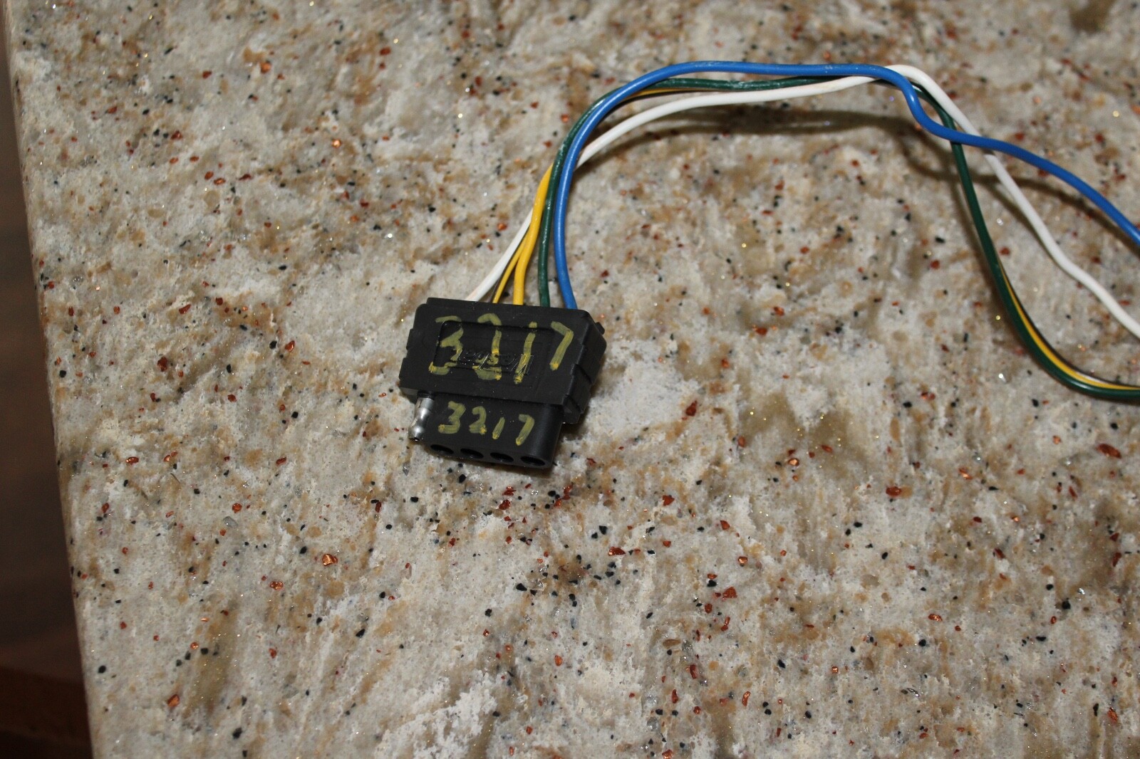 707255 Wesbar 5 Way Flat 2′ Extension style Cord Free Shipping