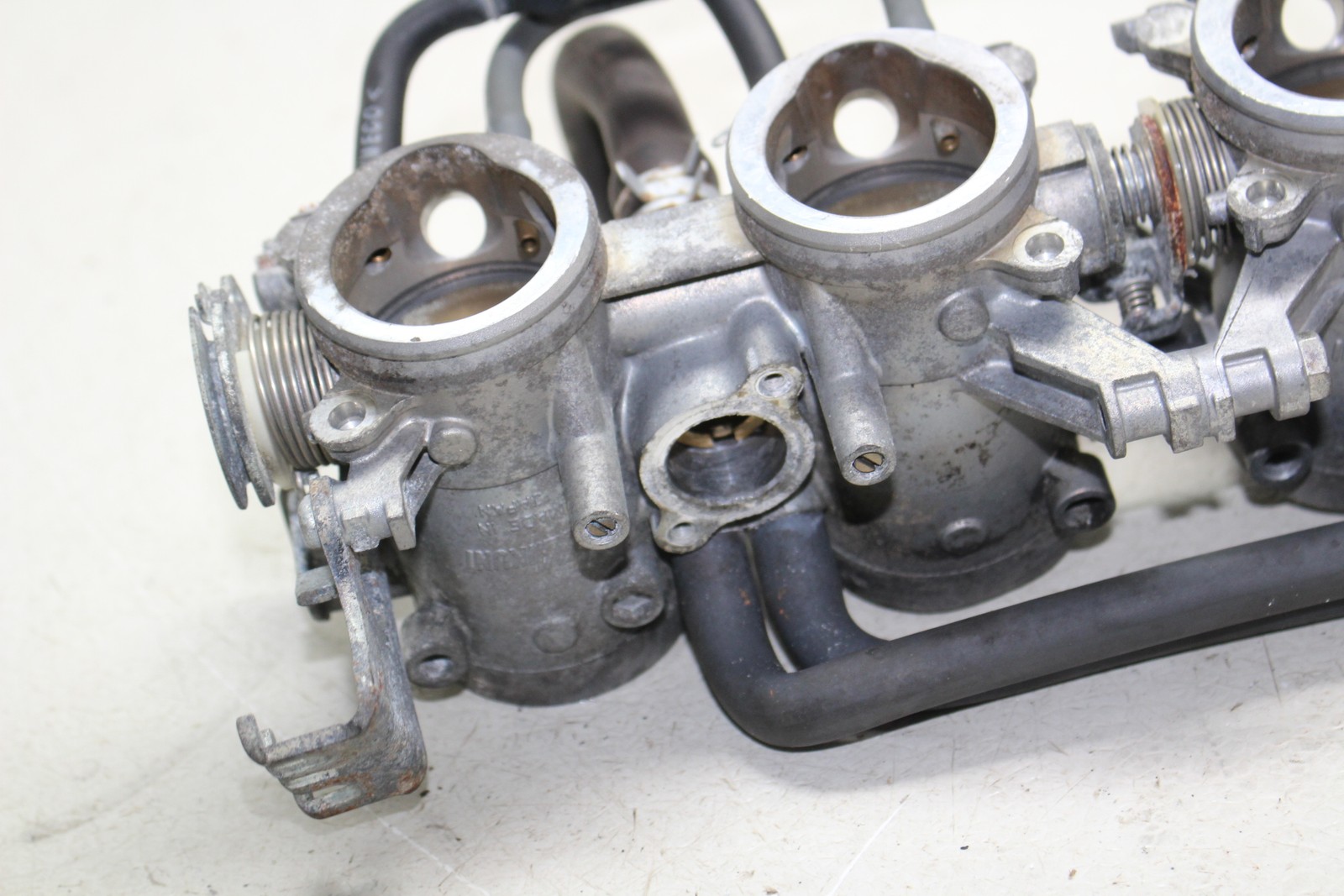 2008-2009 Suzuki Gsxr600 Gsx-r600 Throttle Bodies *BARE*