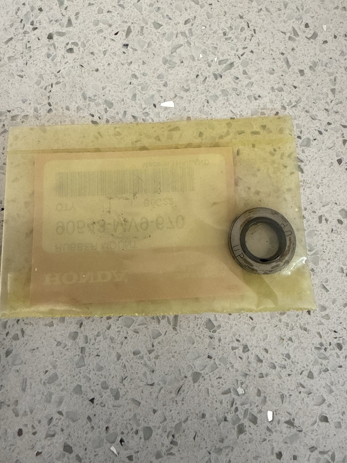 Genuine Honda Camshaft Valve Cover Rubber Mounting Seal 90543-MV9-670 BRAND NEW