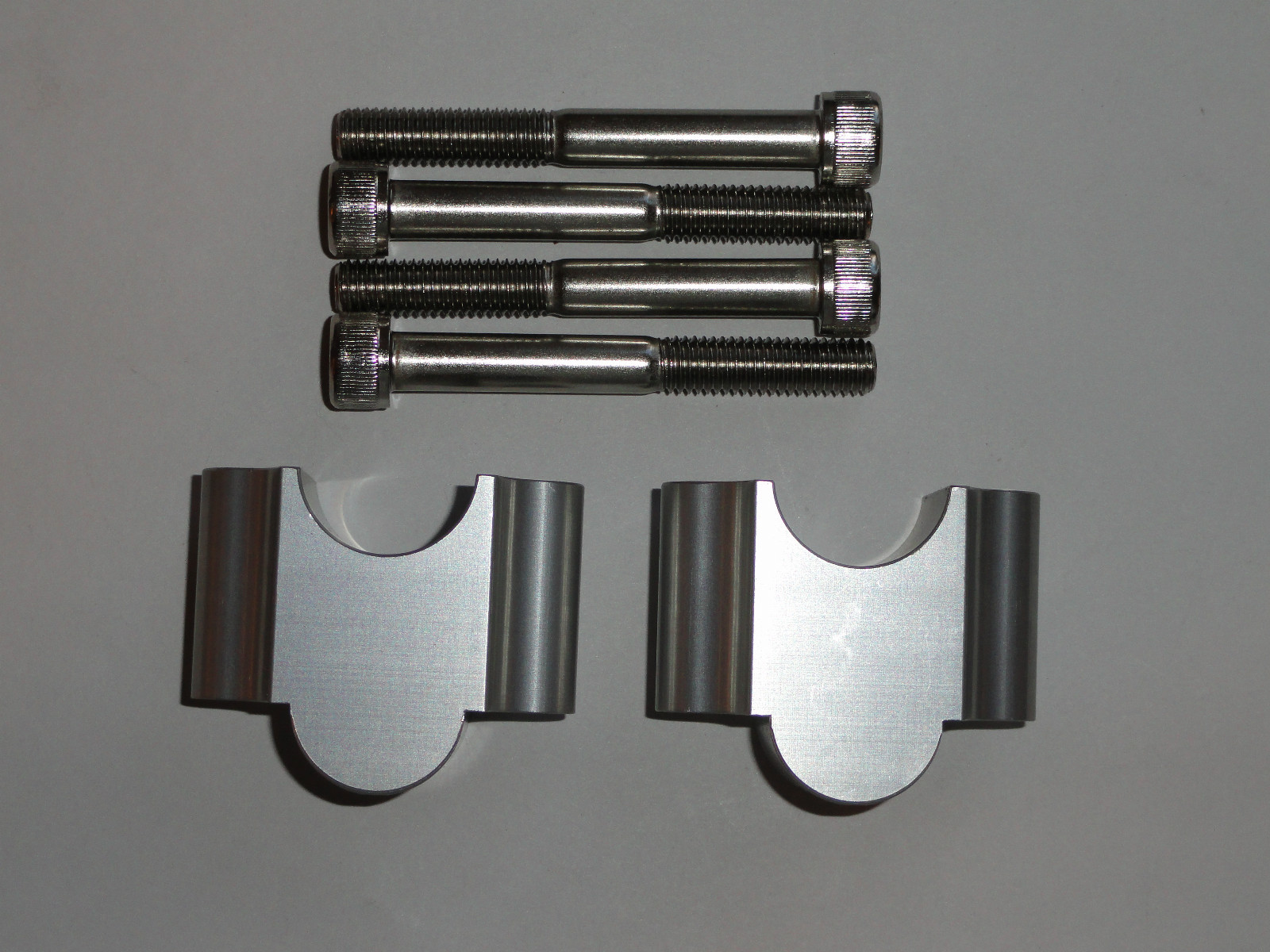 7/8 Universal Handlebar Risers Suzuki Drz 400 S 2000-2012 HDM-OFFROAD