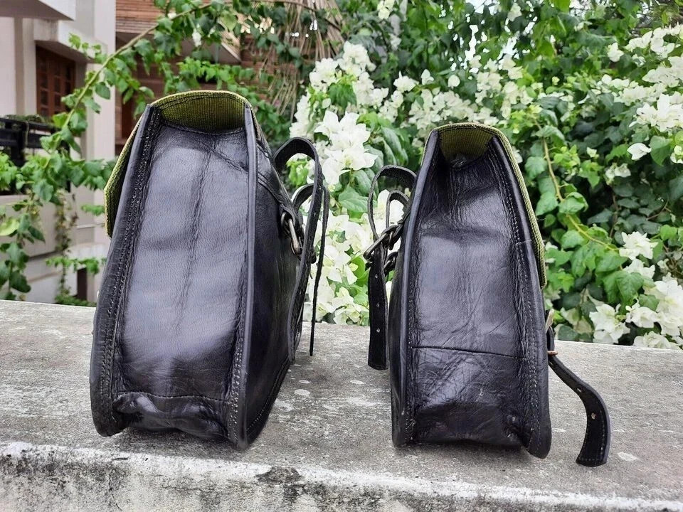 Black Vintage Minimal leather Motorcycle Saddlebags – Two Side Pannier Bags